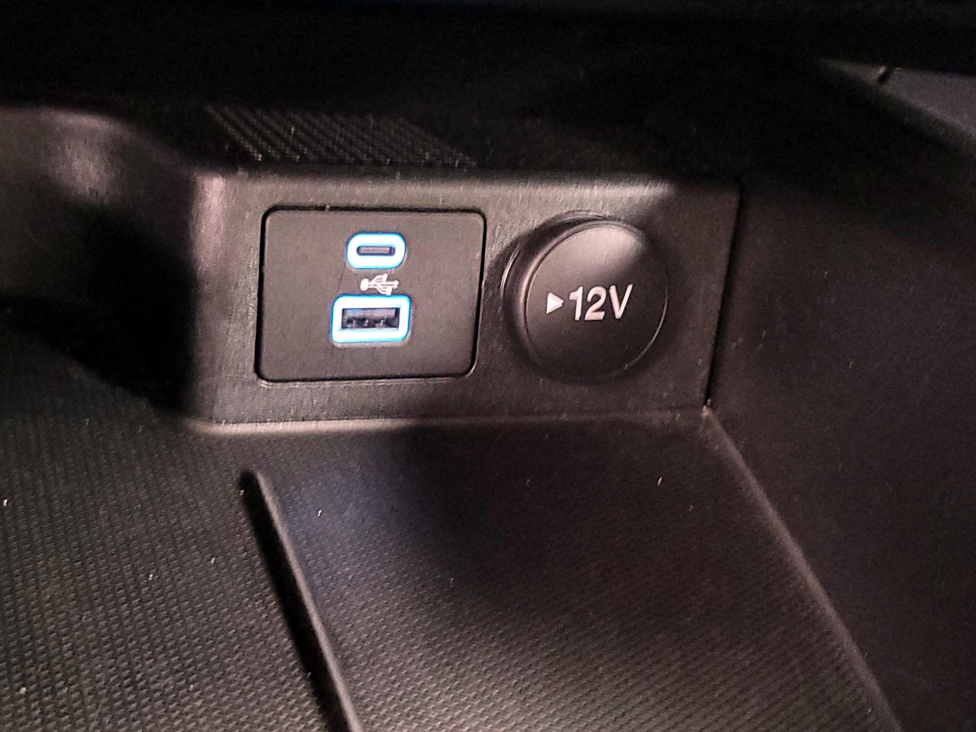 Thumbnail: 2022 Ford Escape - 18