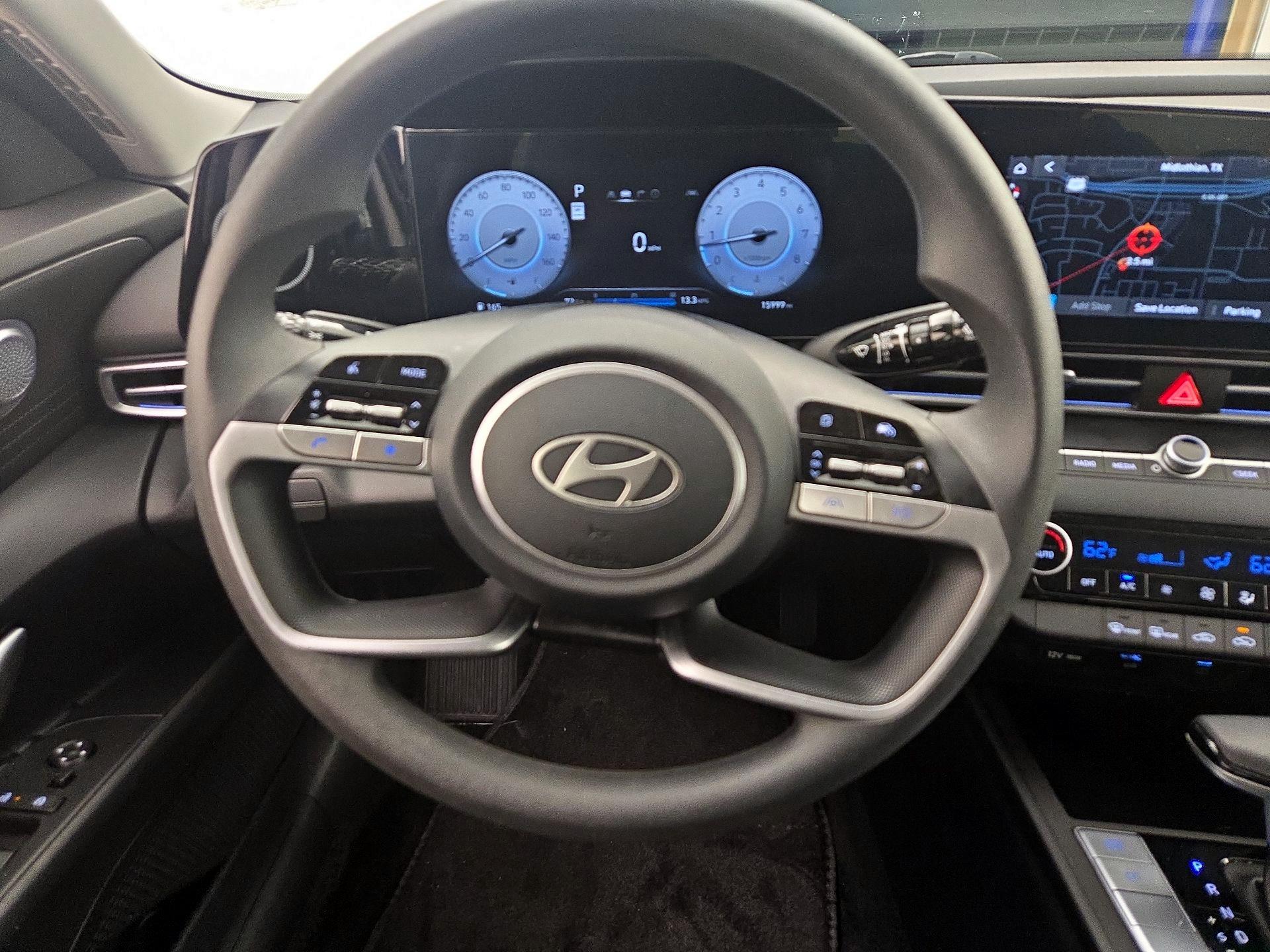 Thumbnail: 2024 Hyundai Elantra - 10