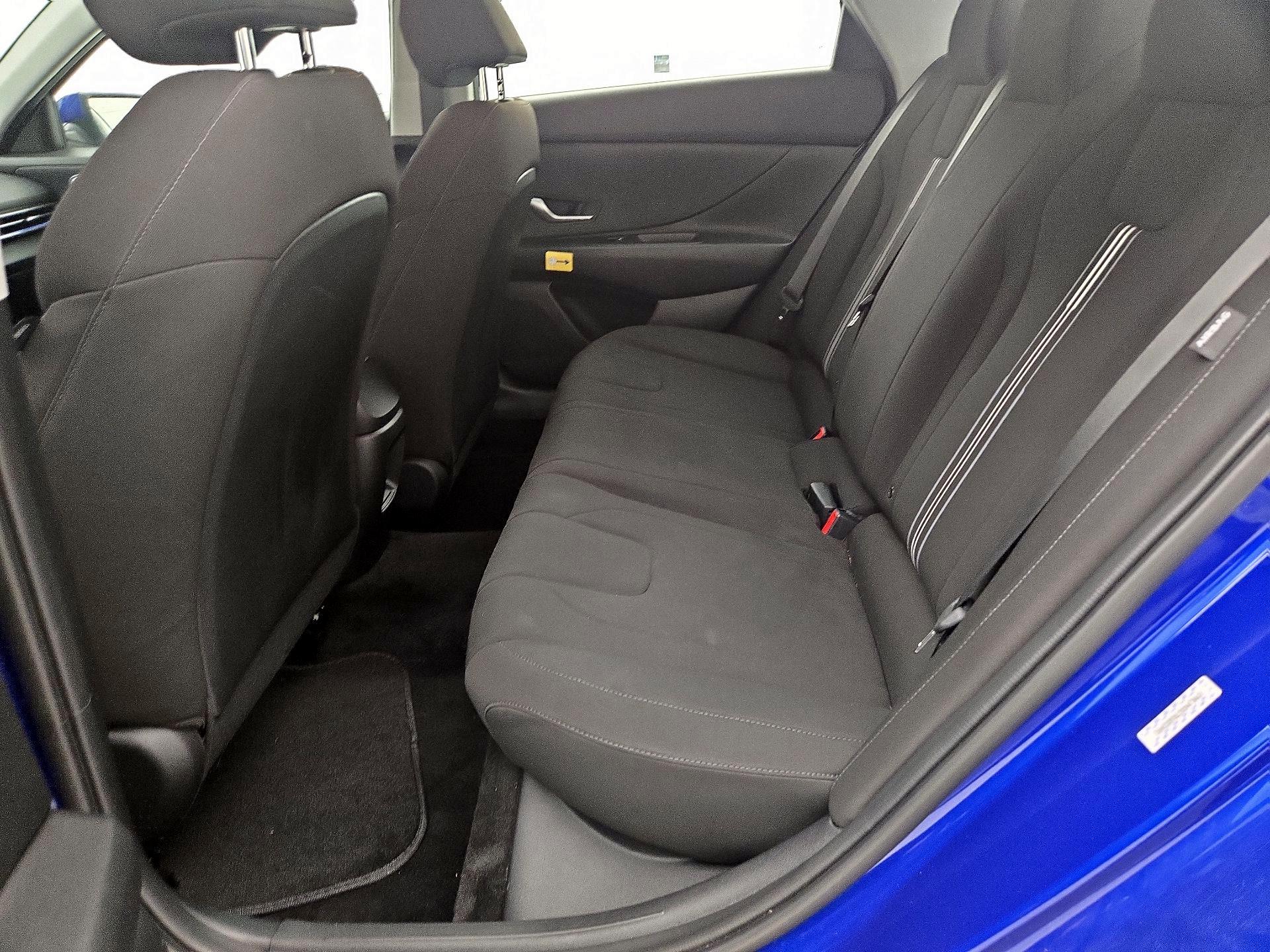 Thumbnail: 2024 Hyundai Elantra - 20