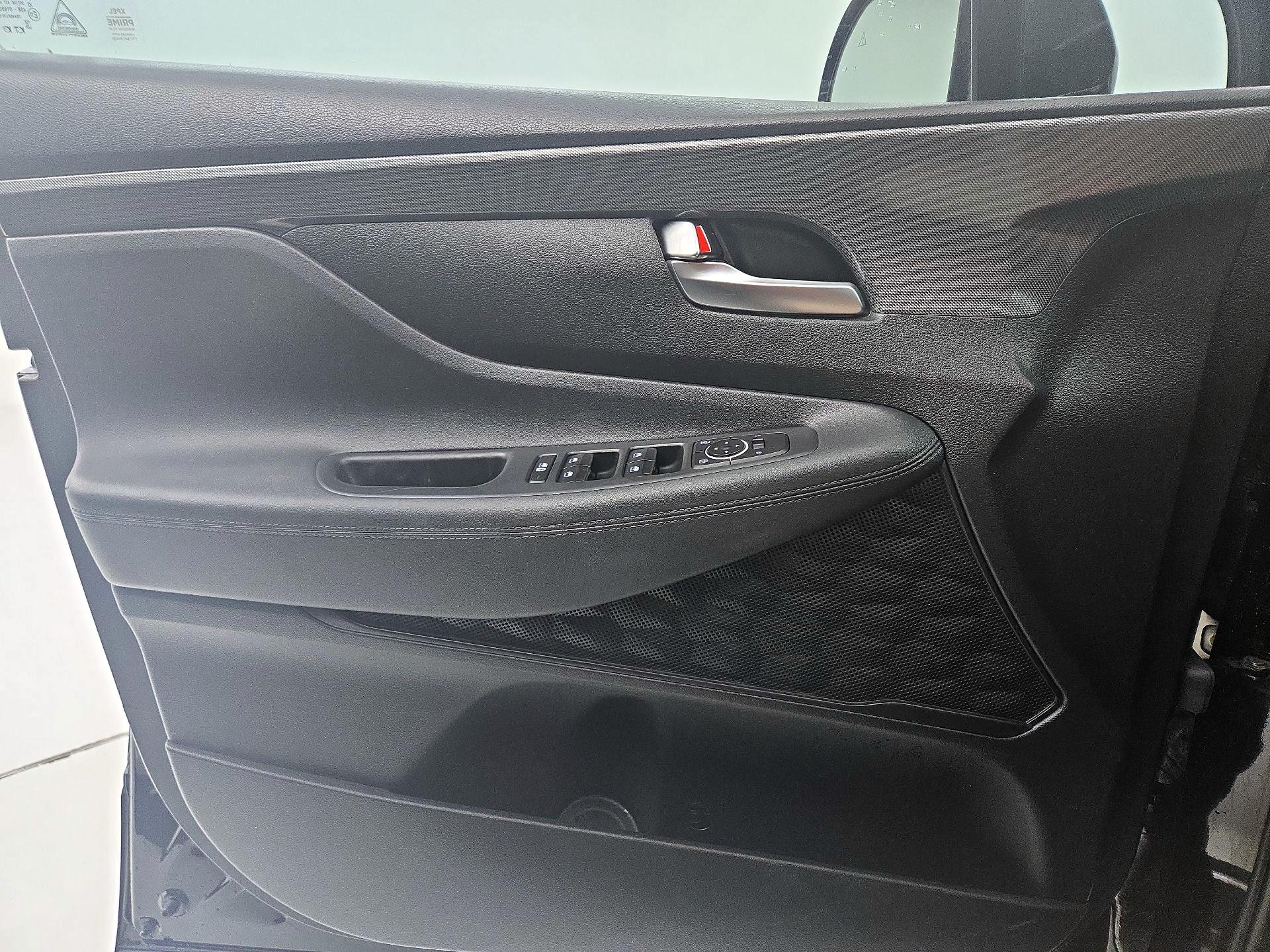 Thumbnail: 2021 Hyundai Santa Fe - 12