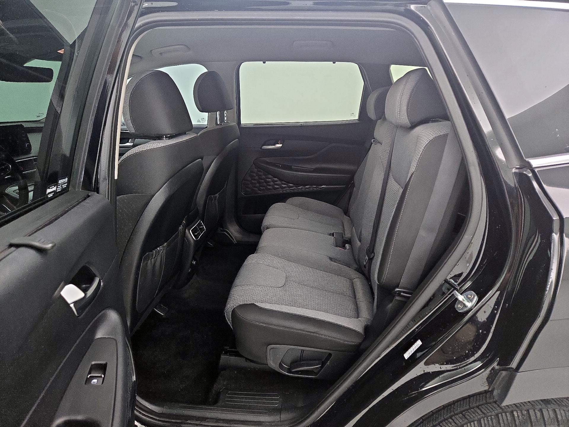 Thumbnail: 2021 Hyundai Santa Fe - 18