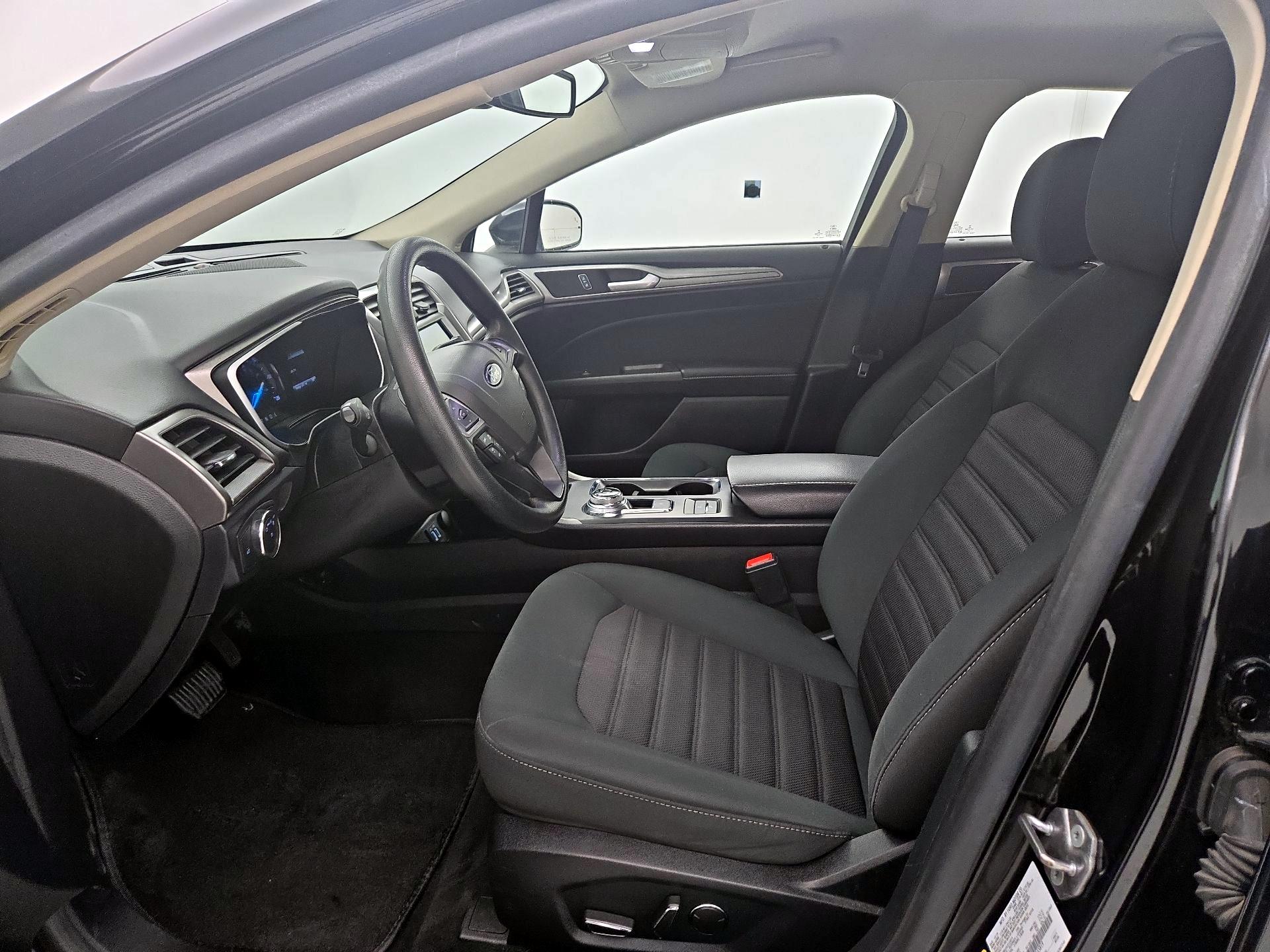 Thumbnail: 2020 Ford Fusion - 11