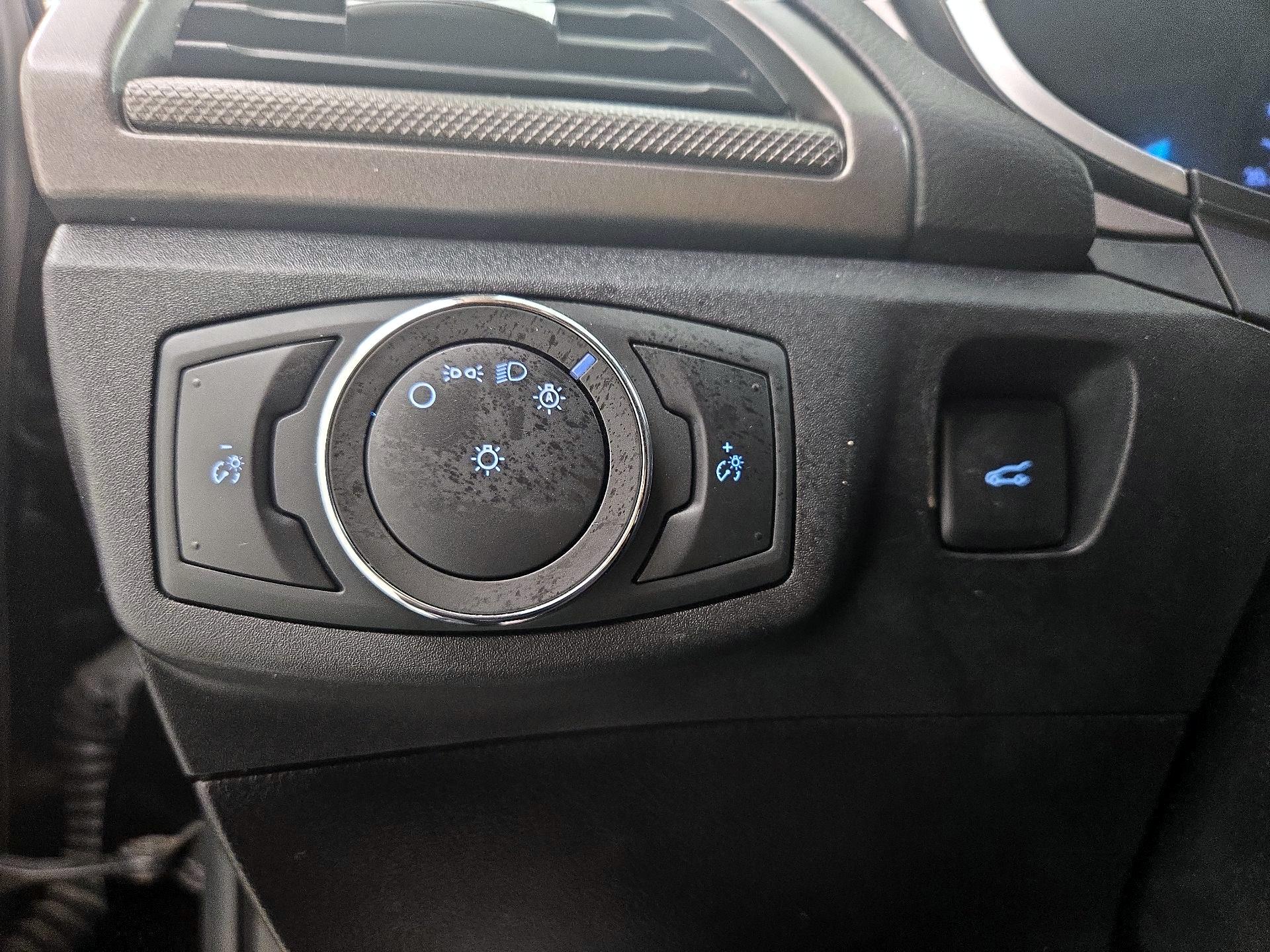 Thumbnail: 2020 Ford Fusion - 13