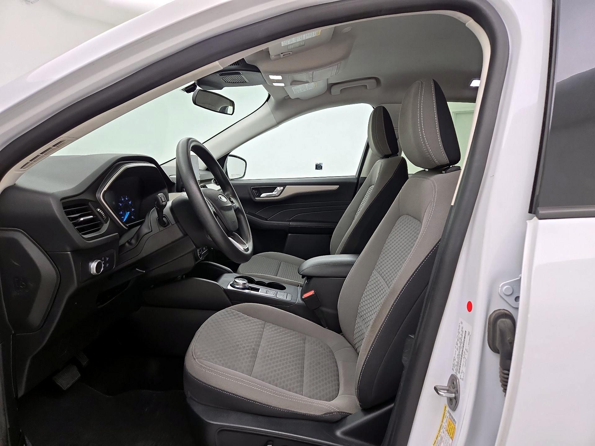 Thumbnail: 2021 Ford Escape - 11