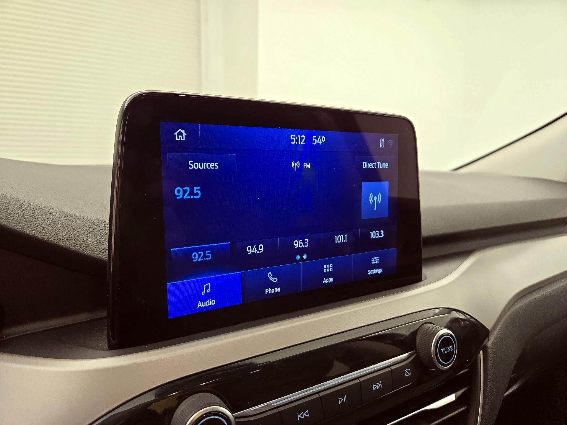 Thumbnail: 2021 Ford Escape - 15