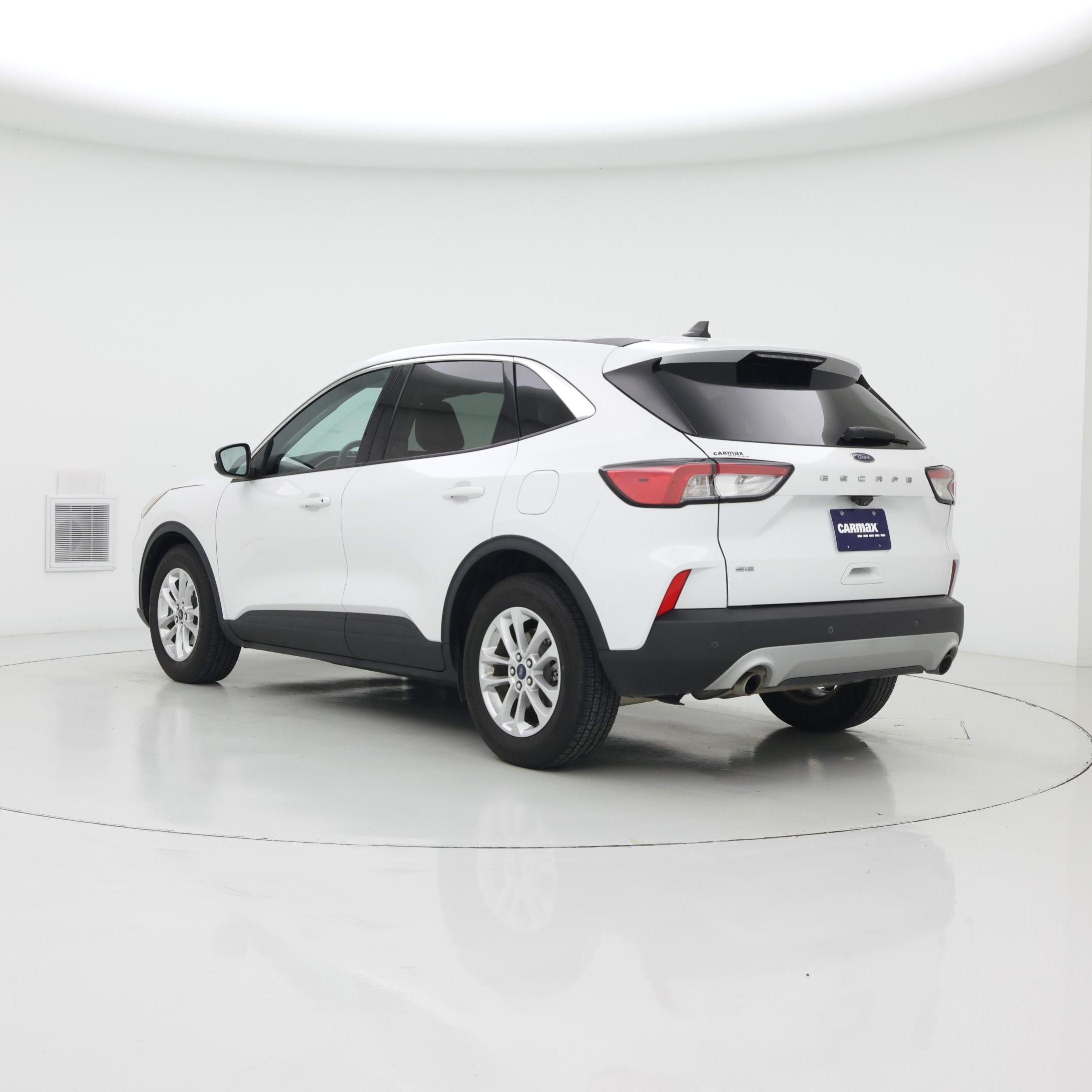 Thumbnail: 2021 Ford Escape - 2