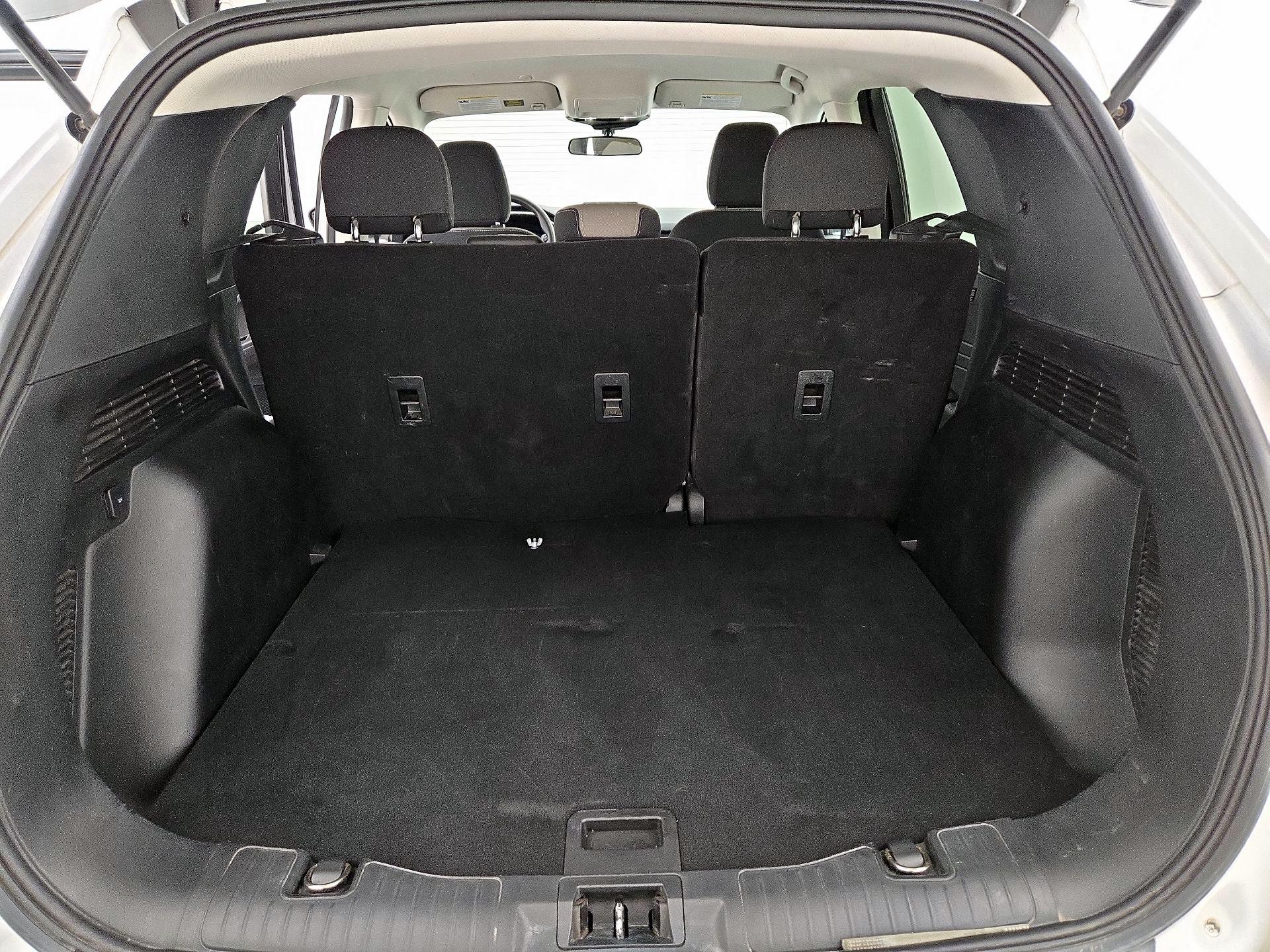 Thumbnail: 2021 Ford Escape - 20