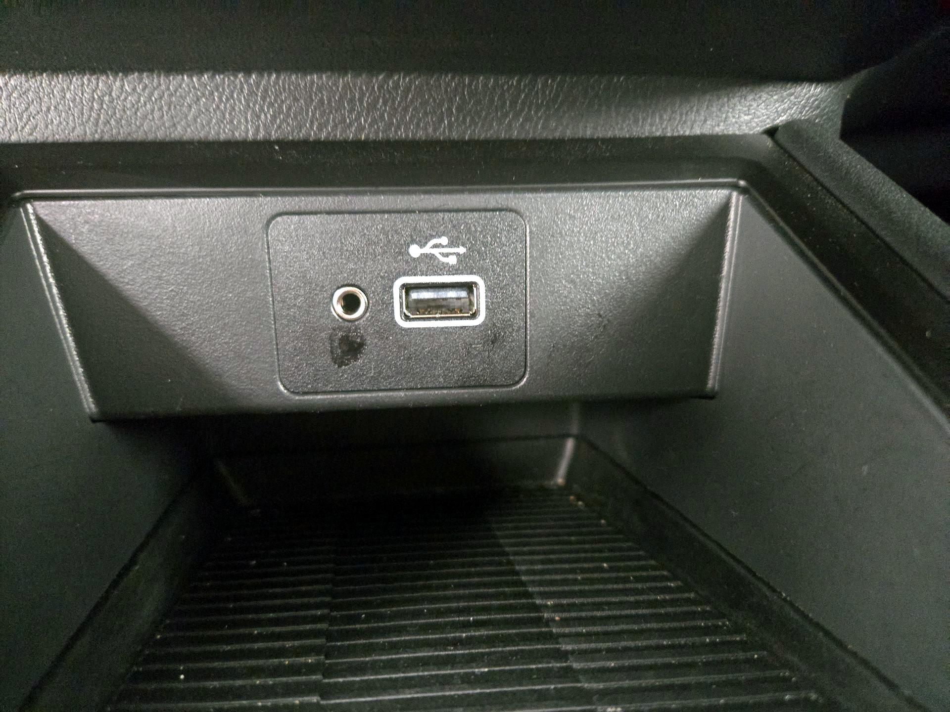 Thumbnail: 2025 Nissan Kicks - 17