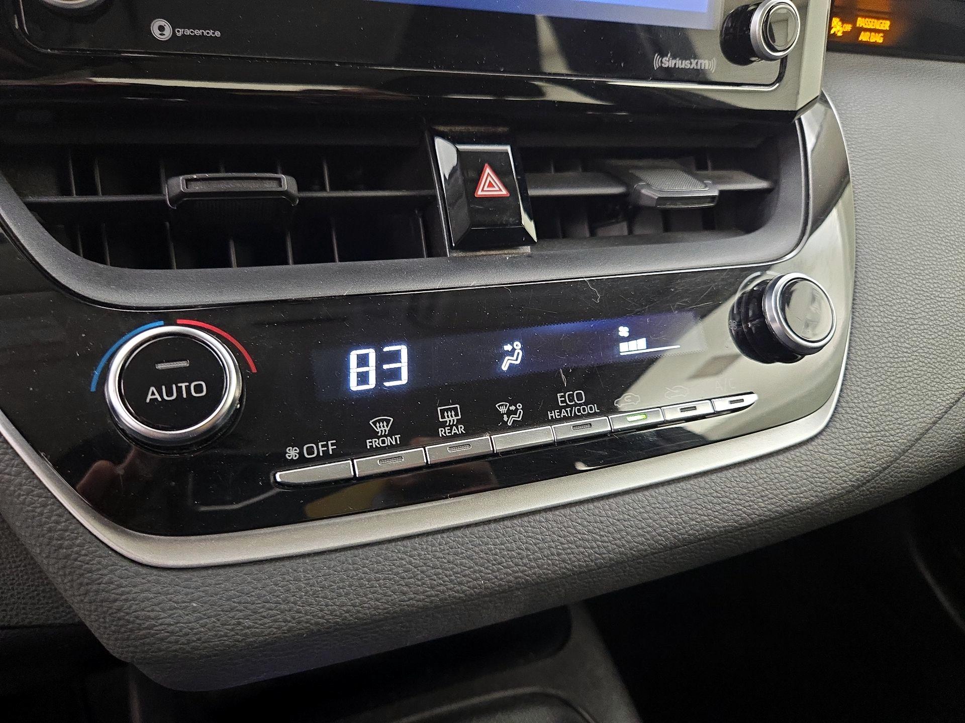 Thumbnail: 2022 Toyota Corolla - 16