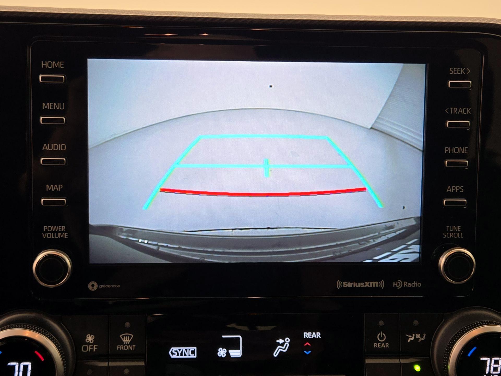 Thumbnail: 2021 Toyota Highlander - 14