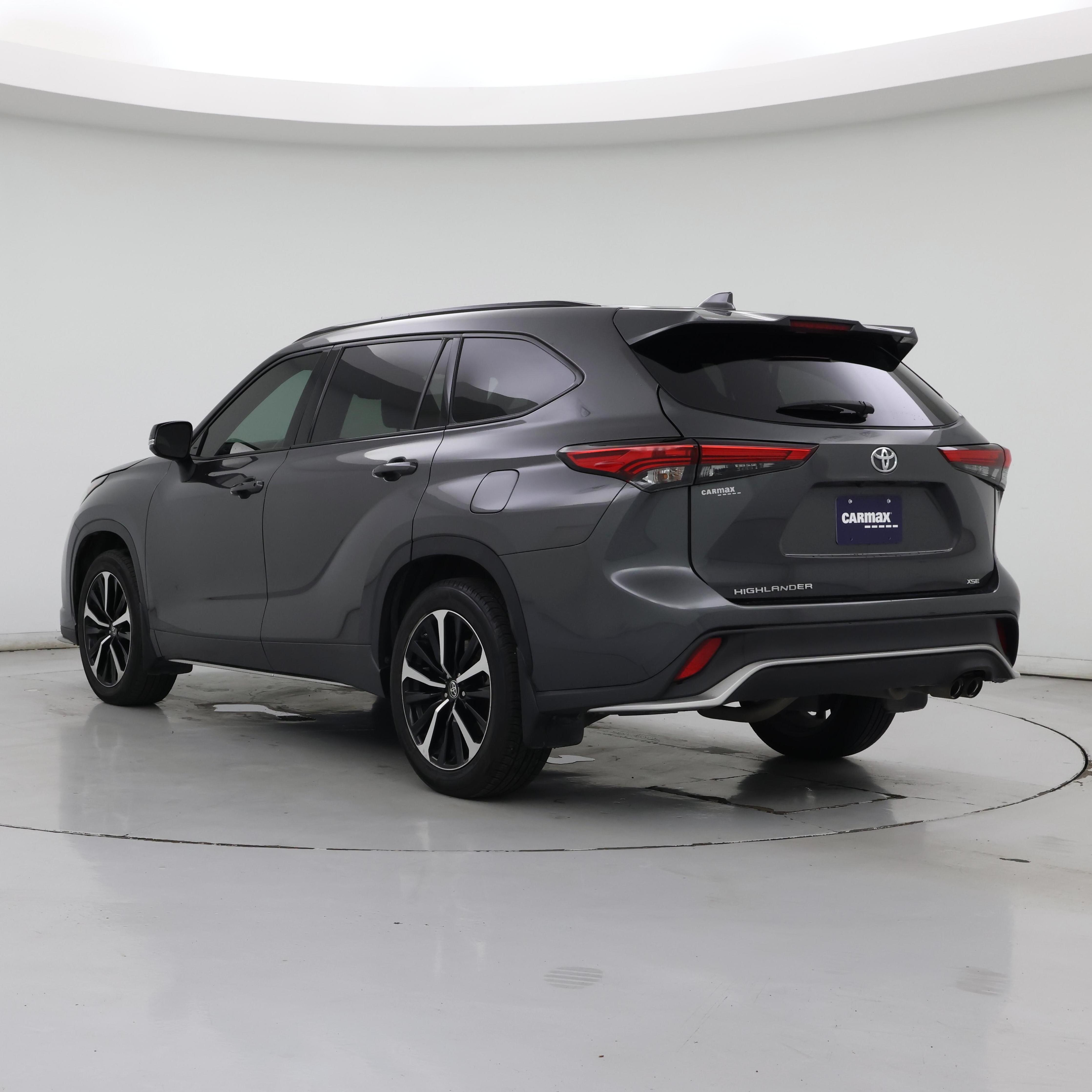 Thumbnail: 2021 Toyota Highlander - 2
