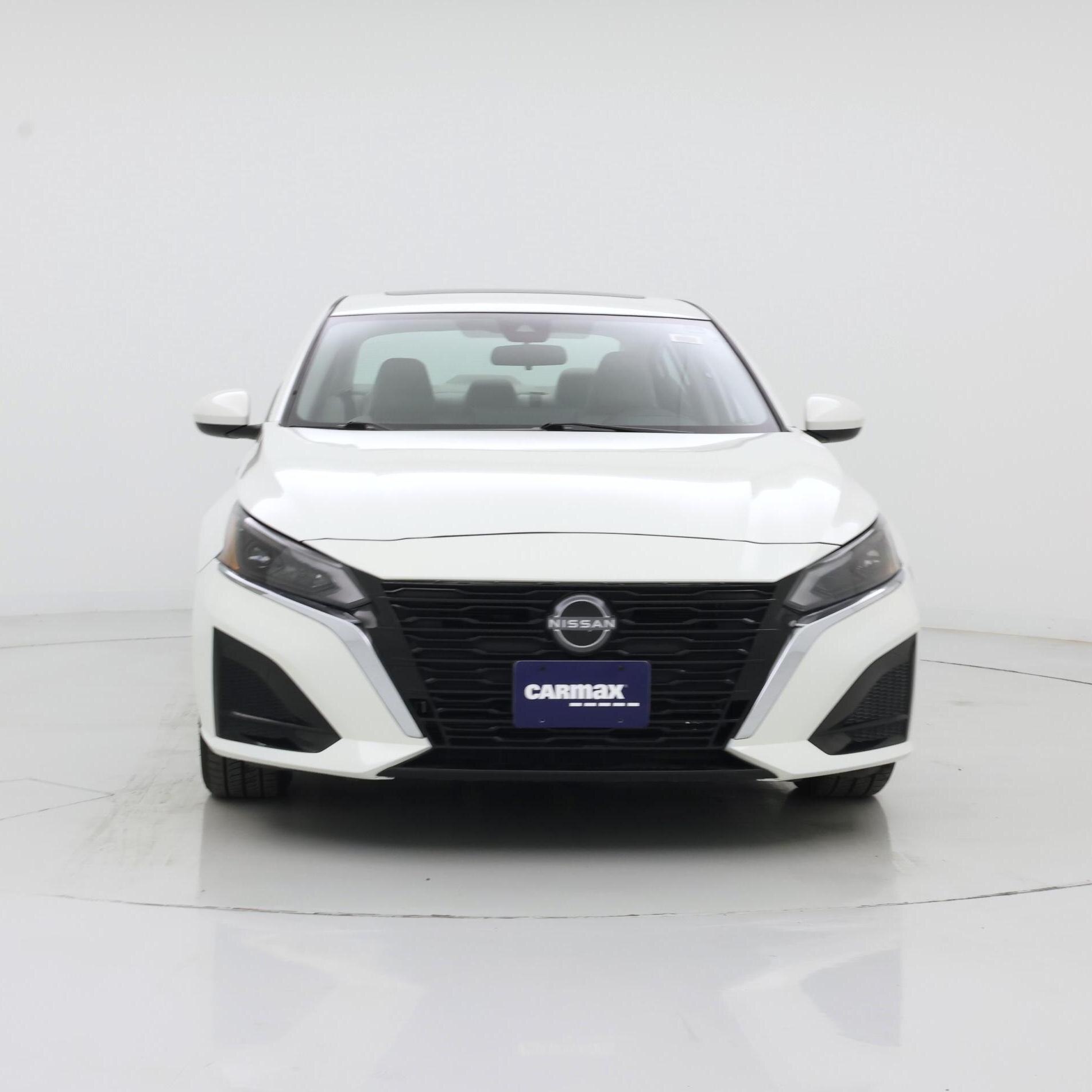 Thumbnail: 2023 Nissan Altima - 5