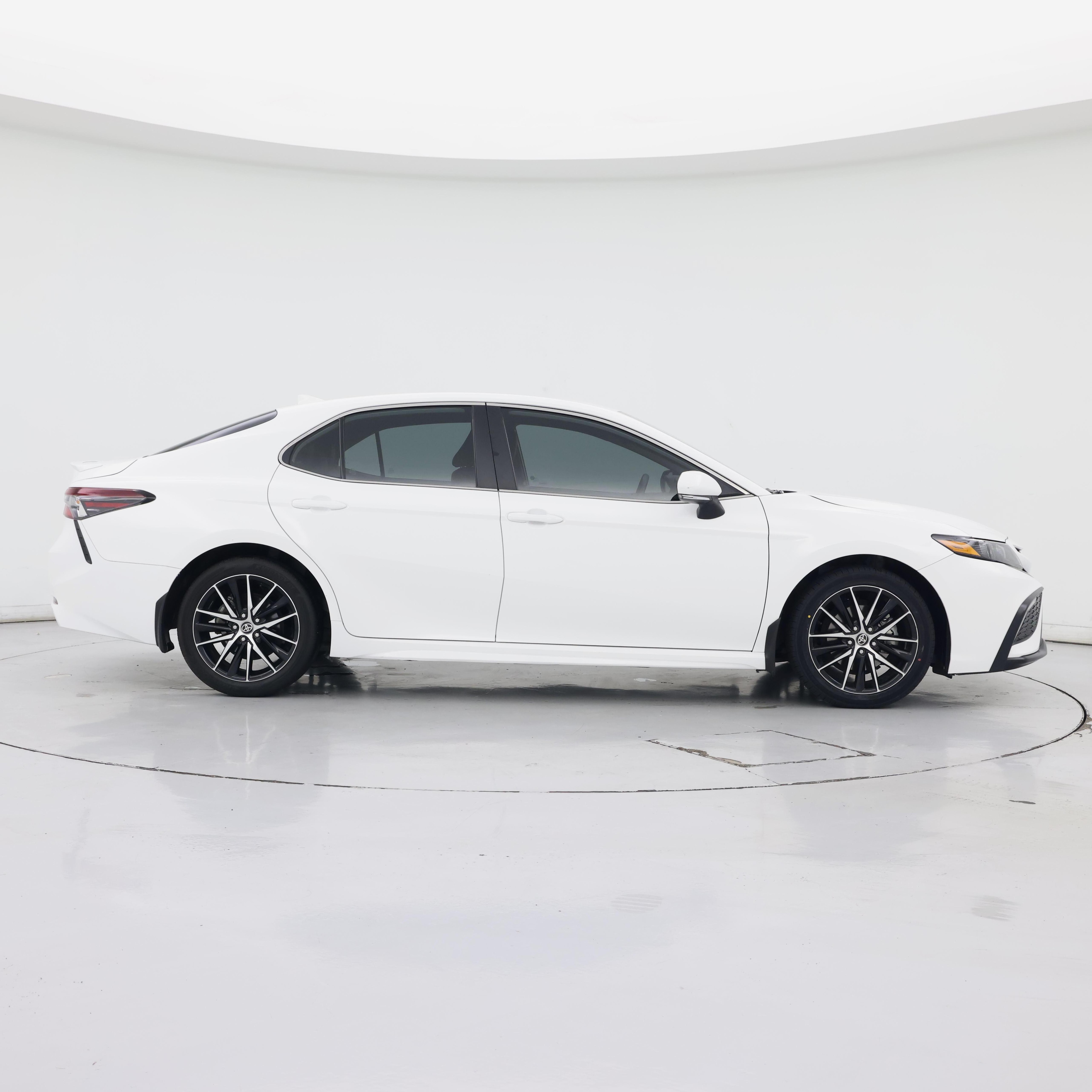 Thumbnail: 2024 Toyota Camry - 7