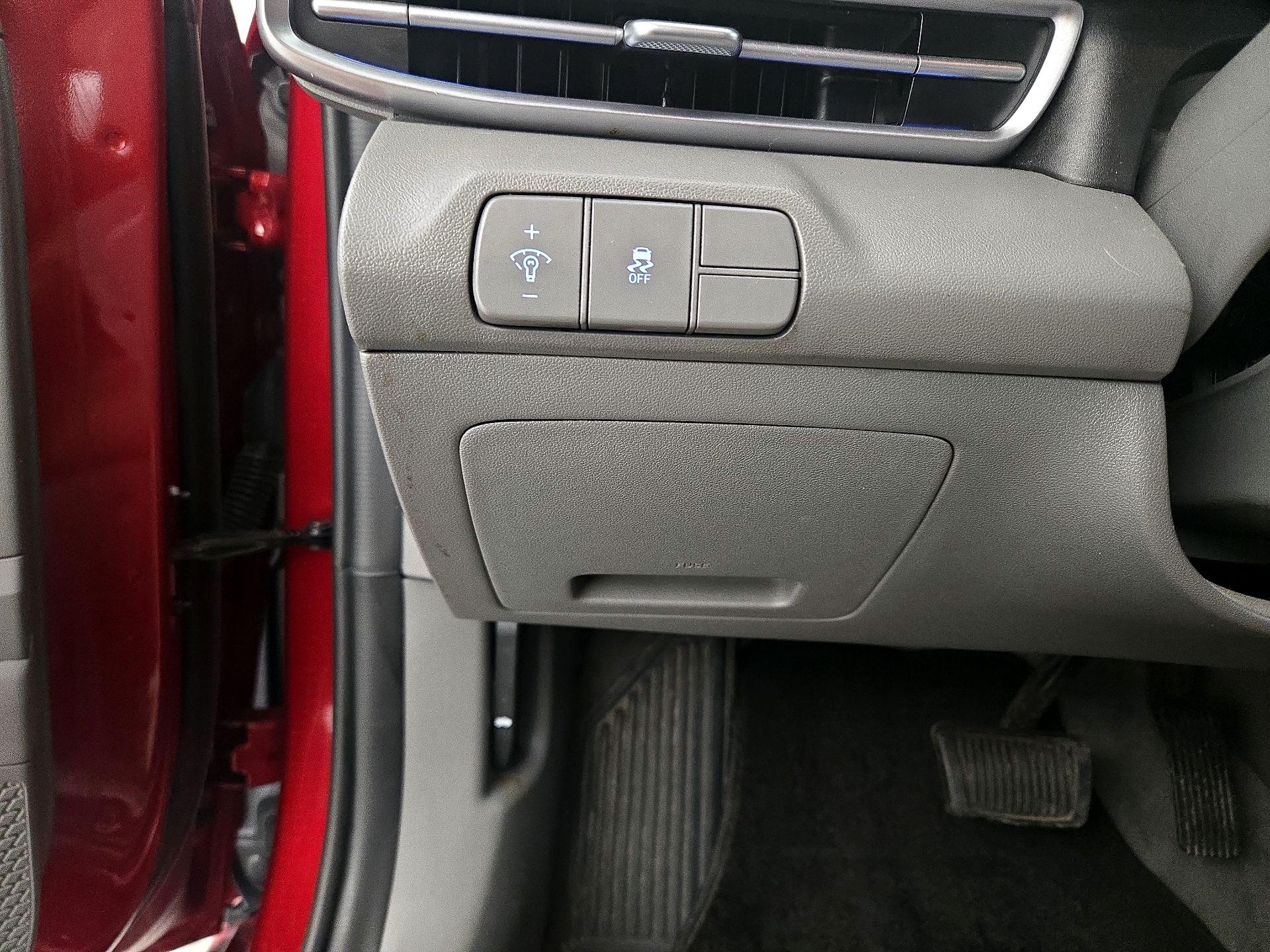 Thumbnail: 2024 Hyundai Elantra - 13