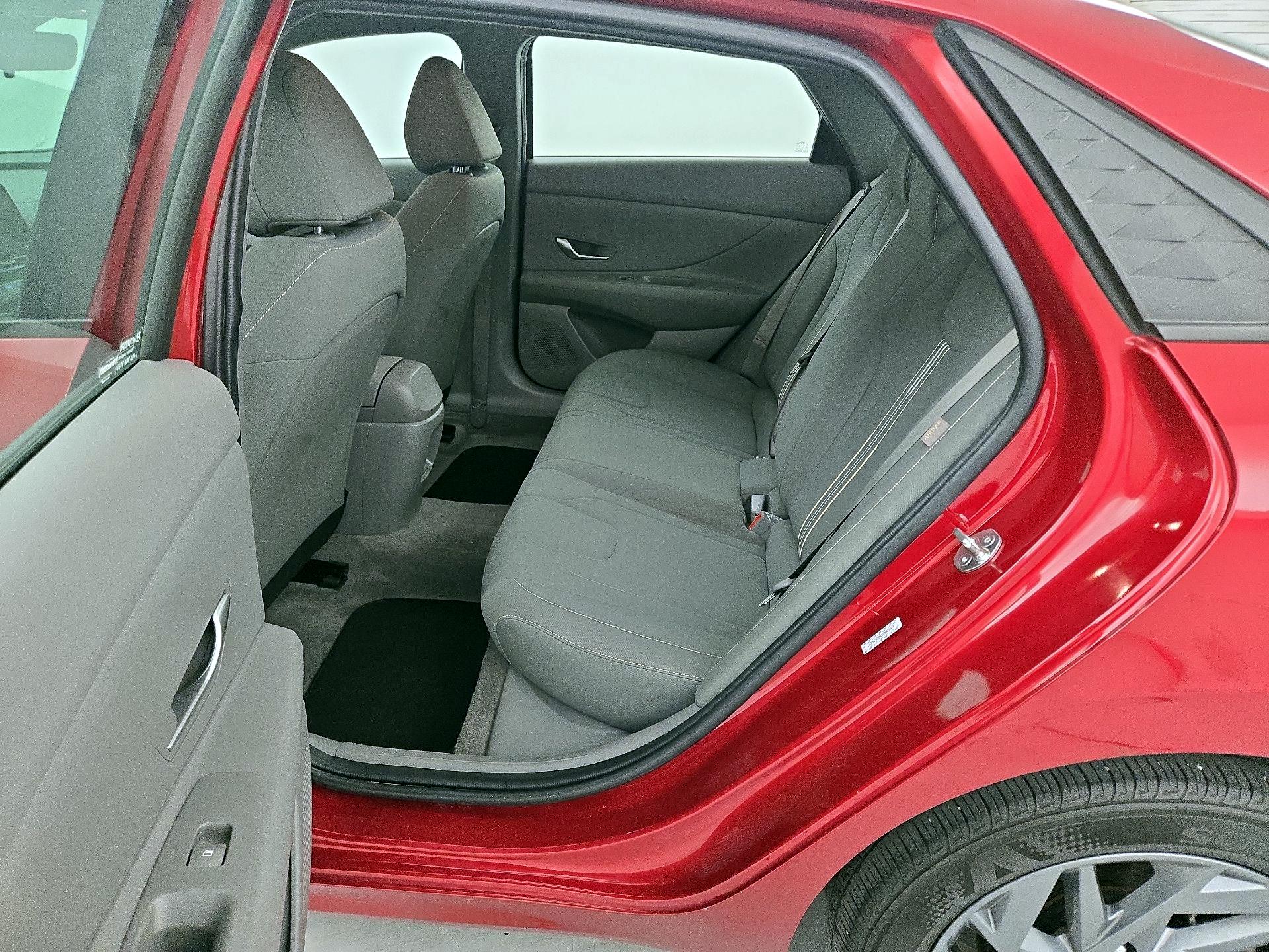 Thumbnail: 2024 Hyundai Elantra - 20