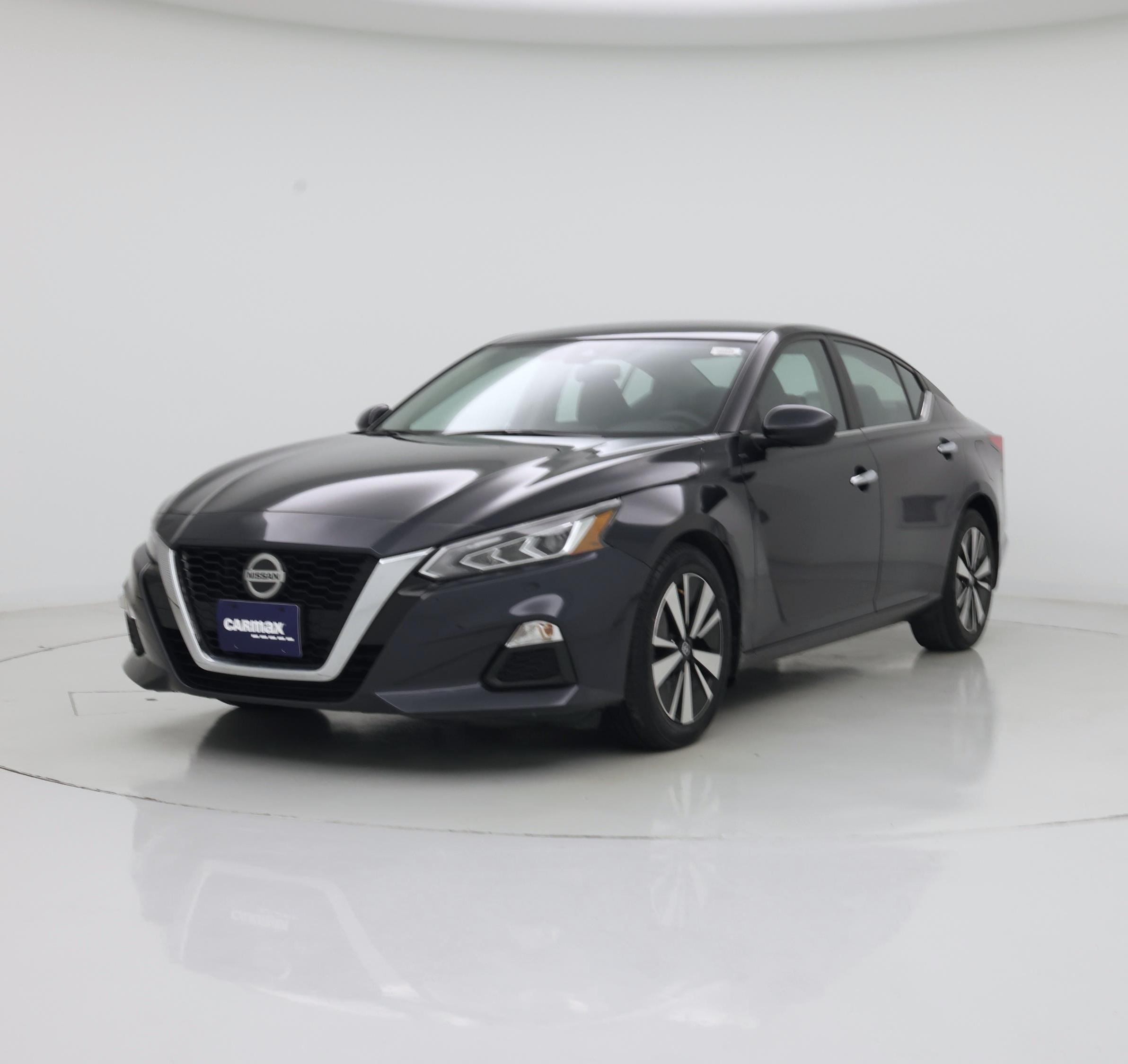 Thumbnail: 2022 Nissan Altima - 4