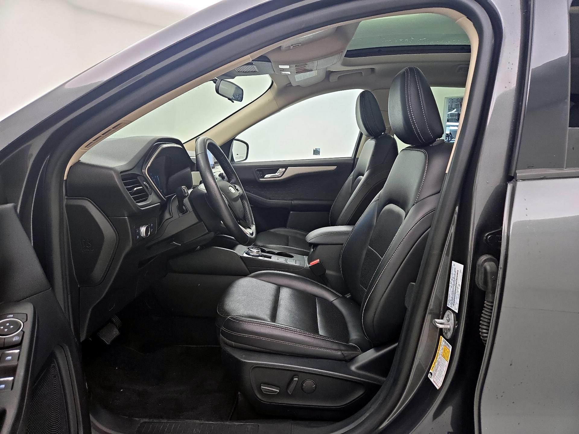 Thumbnail: 2020 Ford Escape - 11