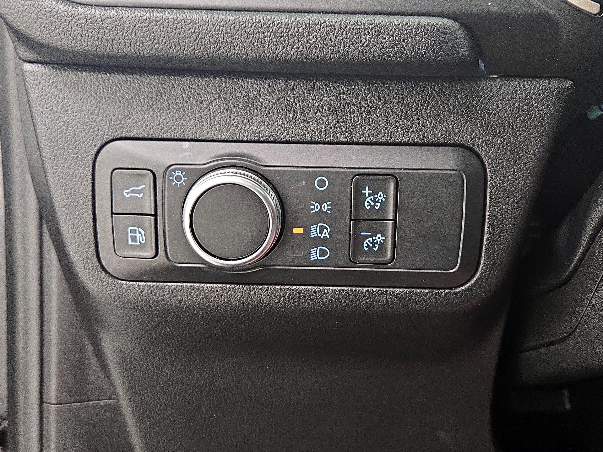 Thumbnail: 2020 Ford Escape - 13