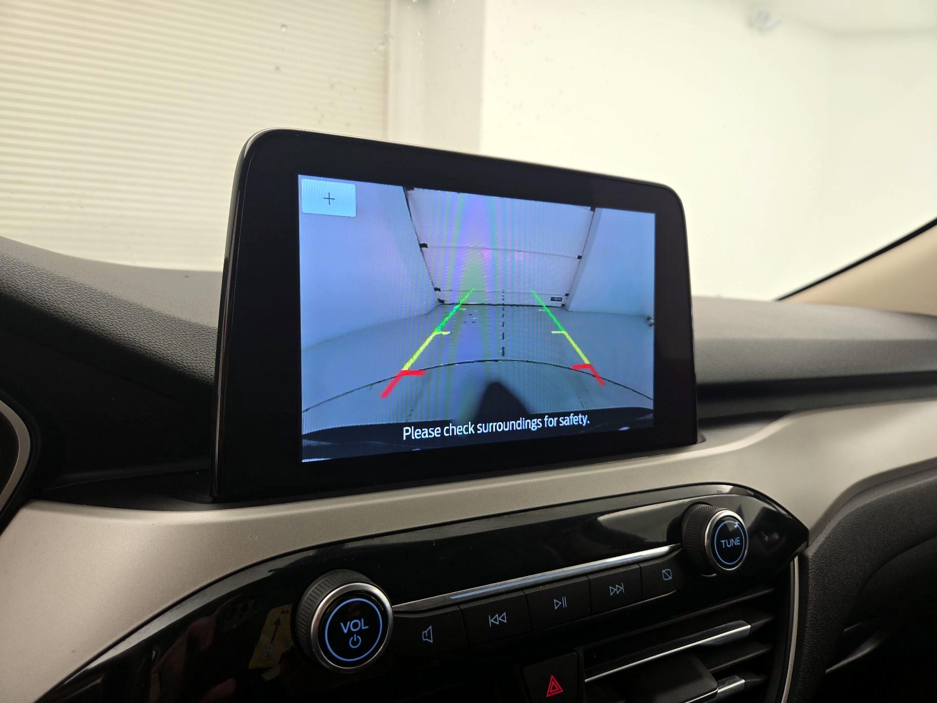 Thumbnail: 2020 Ford Escape - 15