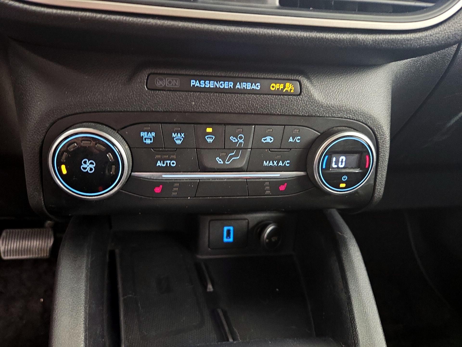 Thumbnail: 2020 Ford Escape - 17