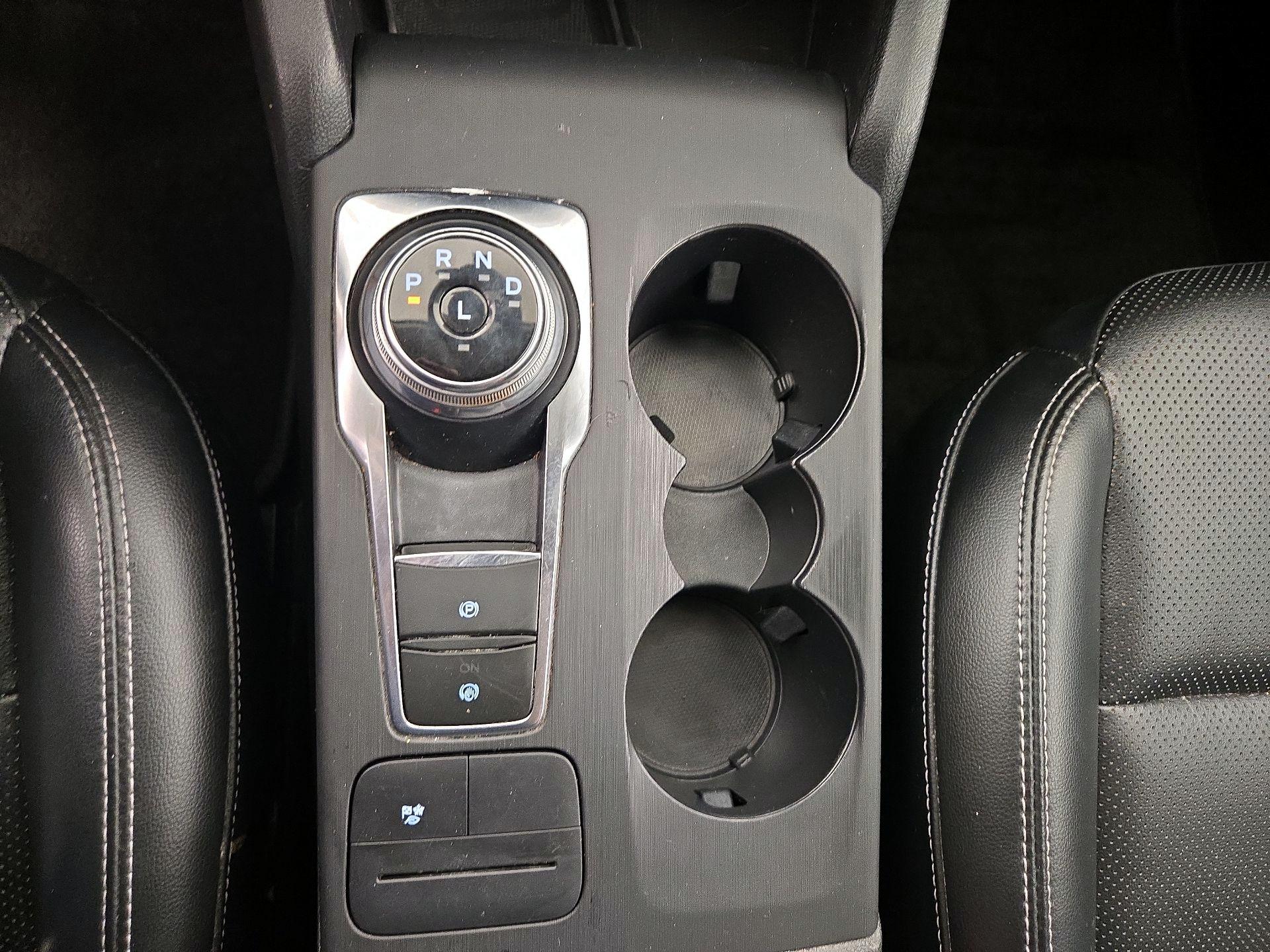 Thumbnail: 2020 Ford Escape - 18