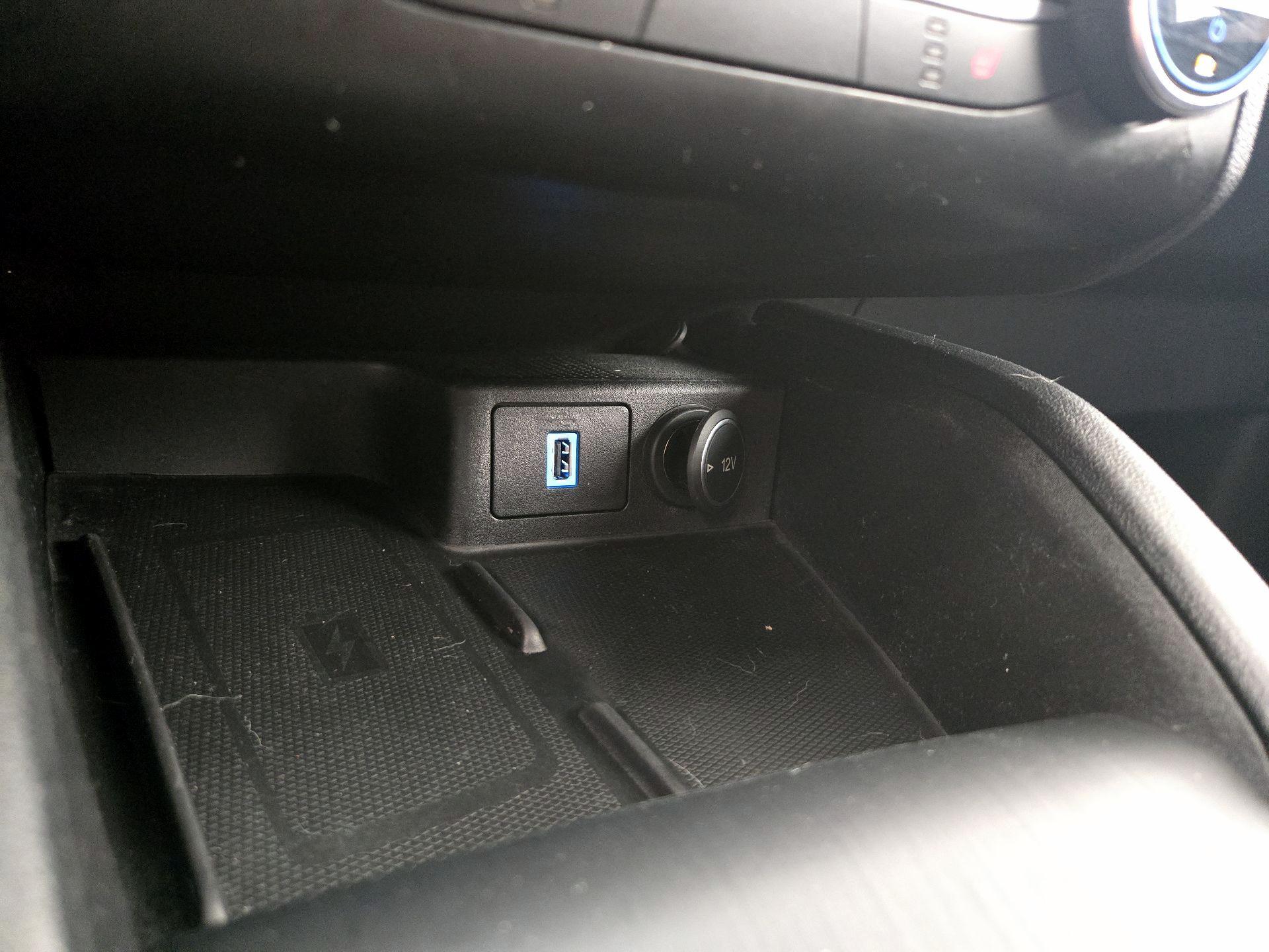 Thumbnail: 2020 Ford Escape - 19