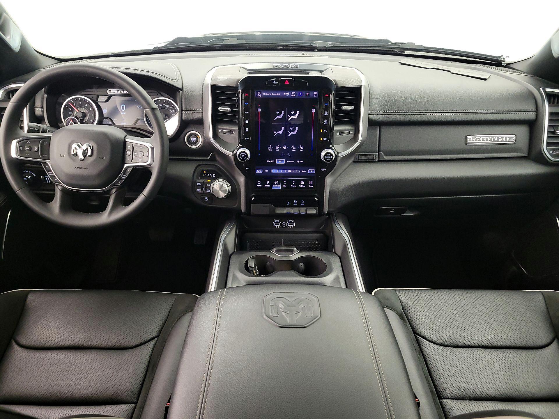 Thumbnail: 2025 RAM 1500 - 9