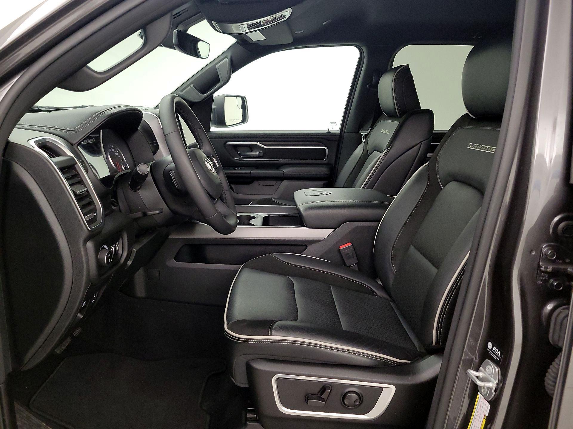 Thumbnail: 2025 RAM 1500 - 11