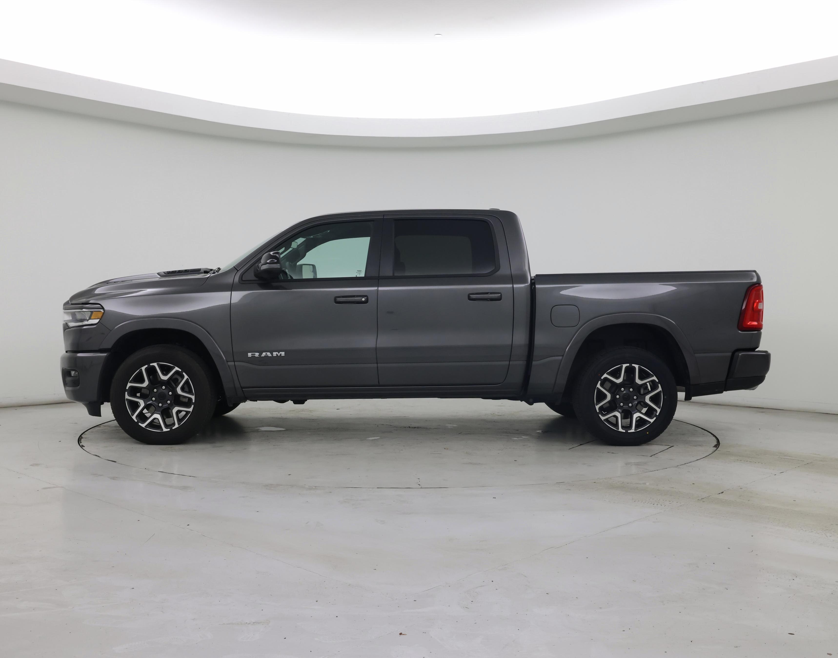 Thumbnail: 2025 RAM 1500 - 3