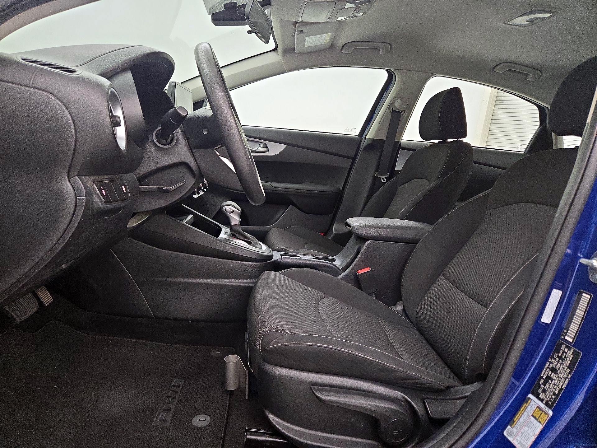 Thumbnail: 2024 Kia Forte - 11