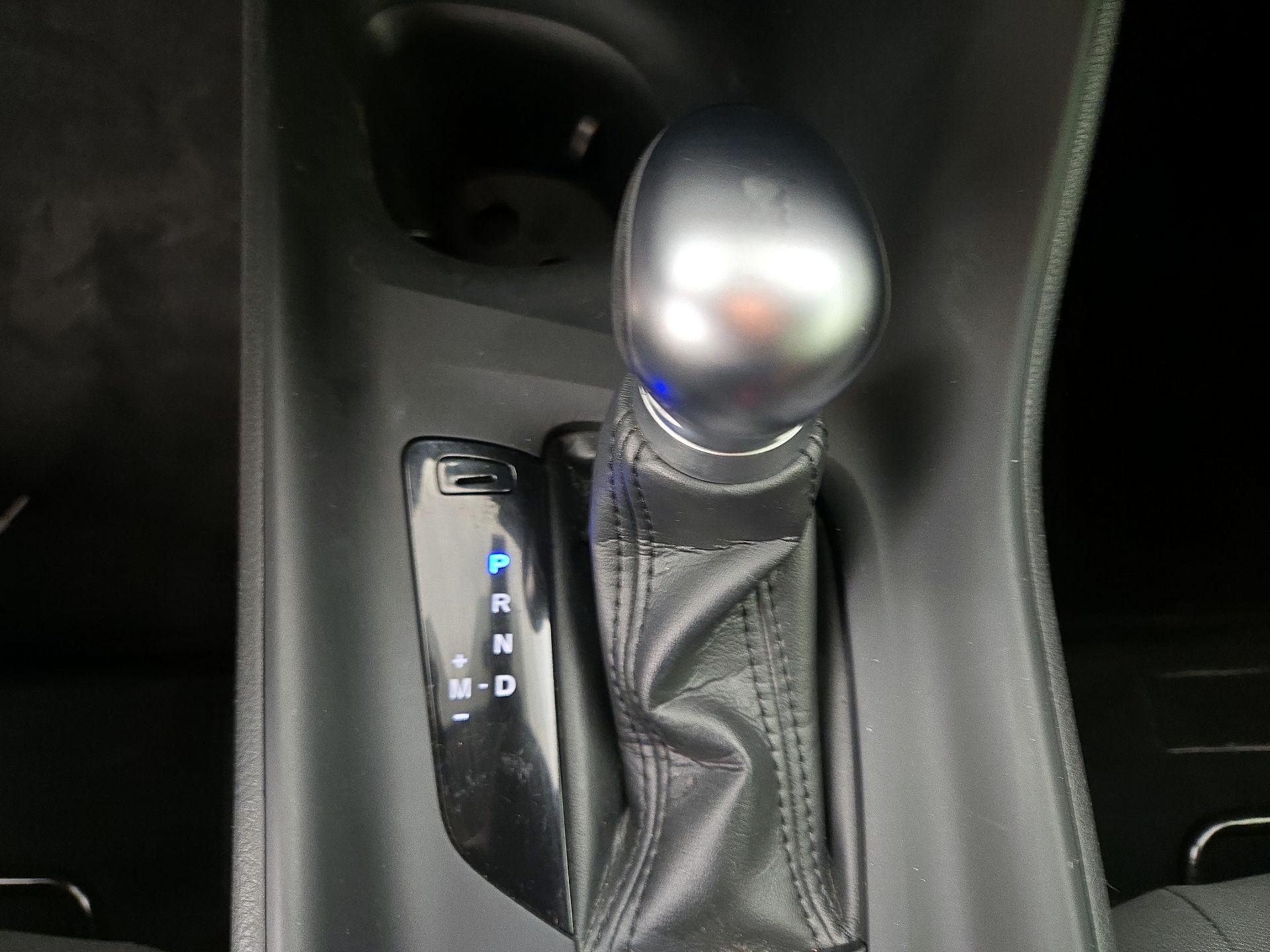 Thumbnail: 2020 Toyota C-HR - 17