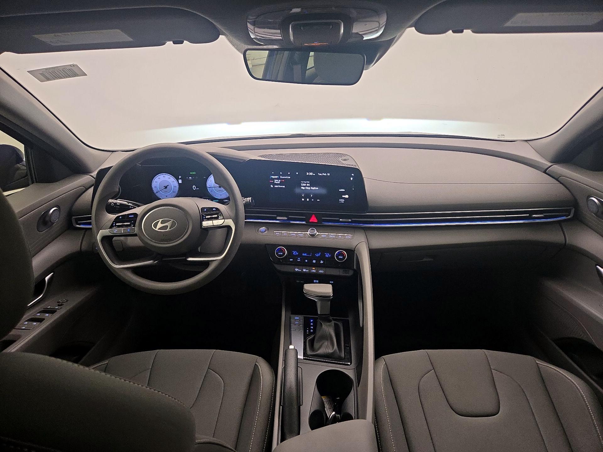 Thumbnail: 2024 Hyundai Elantra - 9