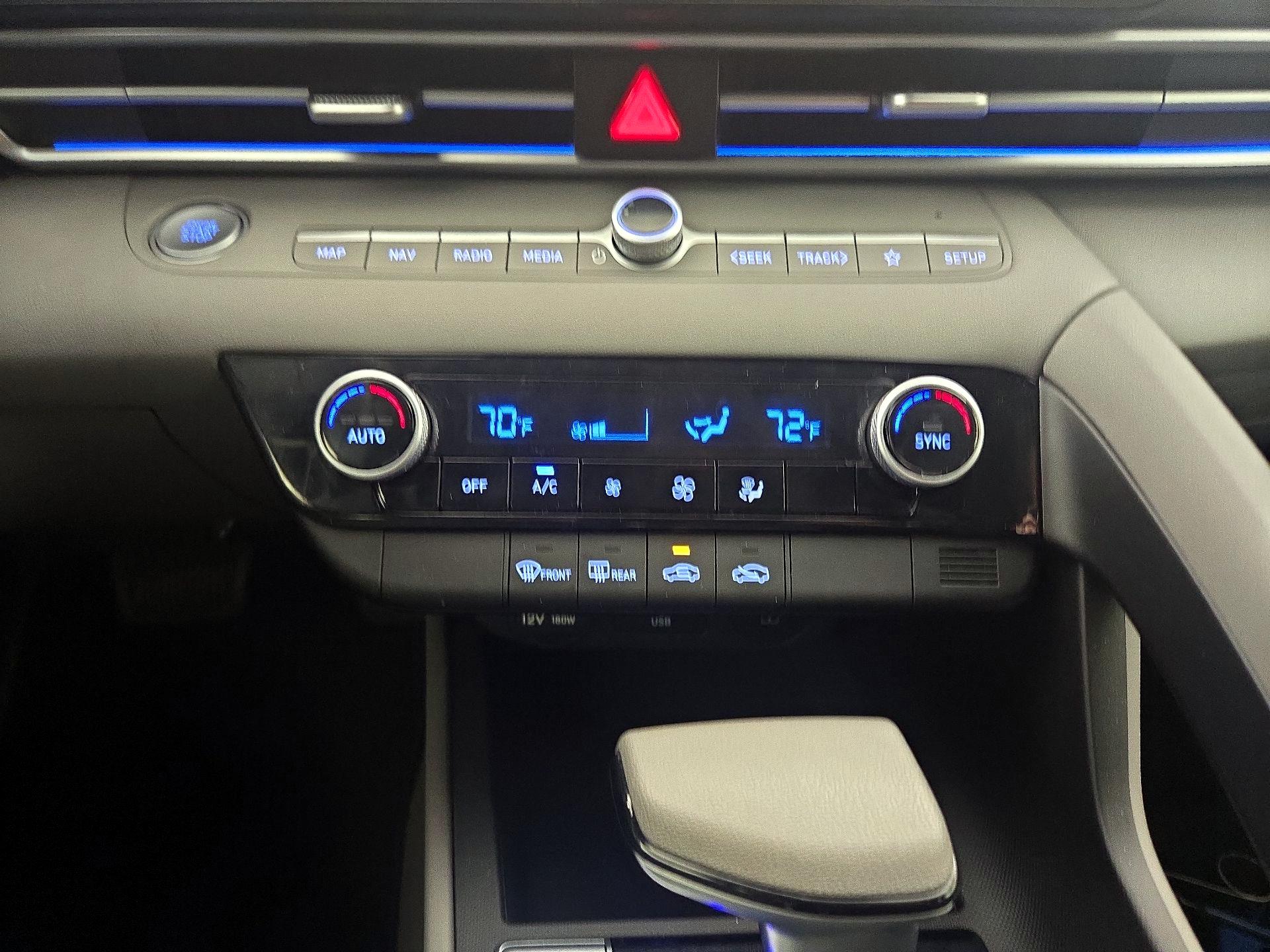 Thumbnail: 2024 Hyundai Elantra - 17