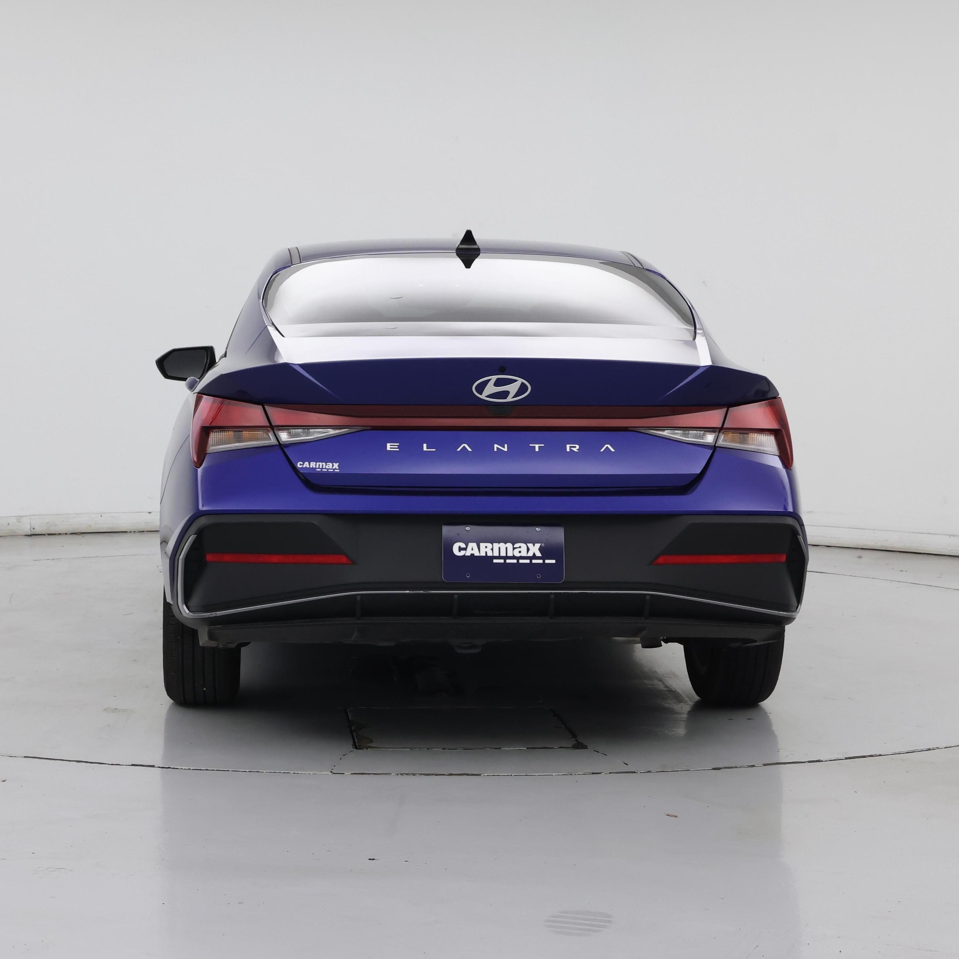 Thumbnail: 2024 Hyundai Elantra - 6