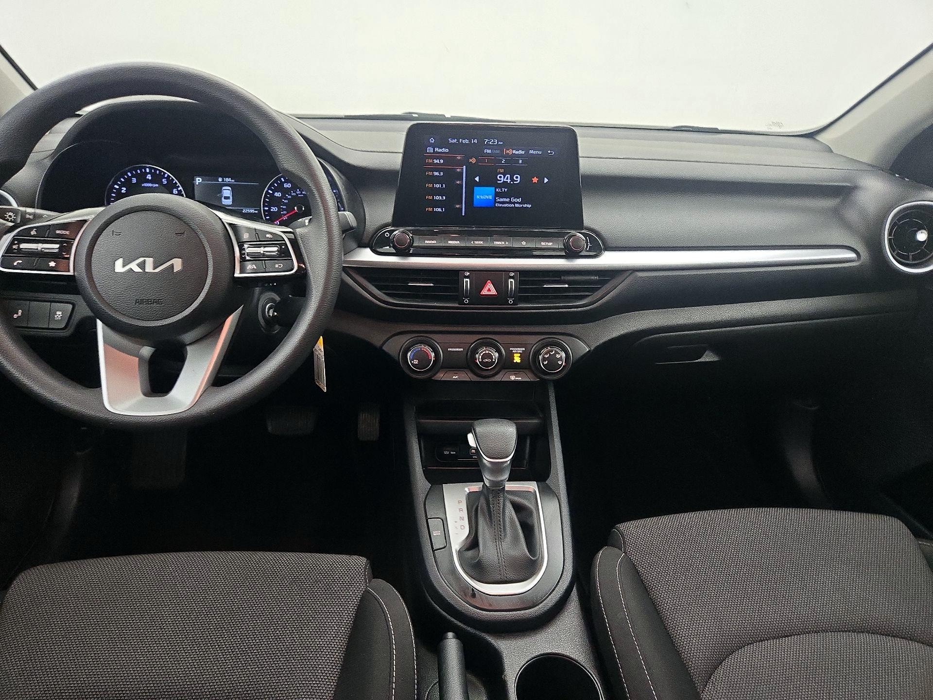 Thumbnail: 2024 Kia Forte - 9