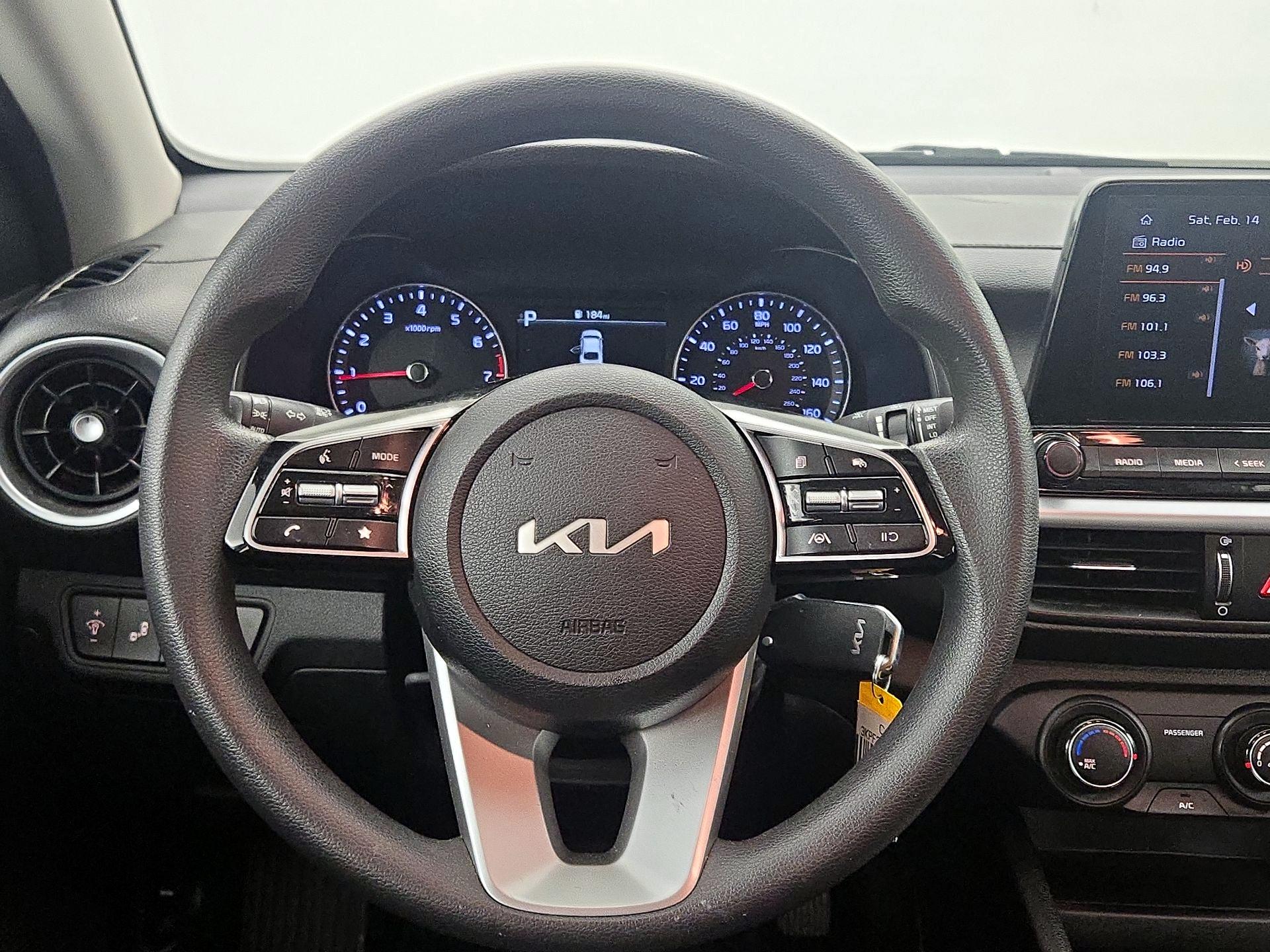 Thumbnail: 2024 Kia Forte - 10