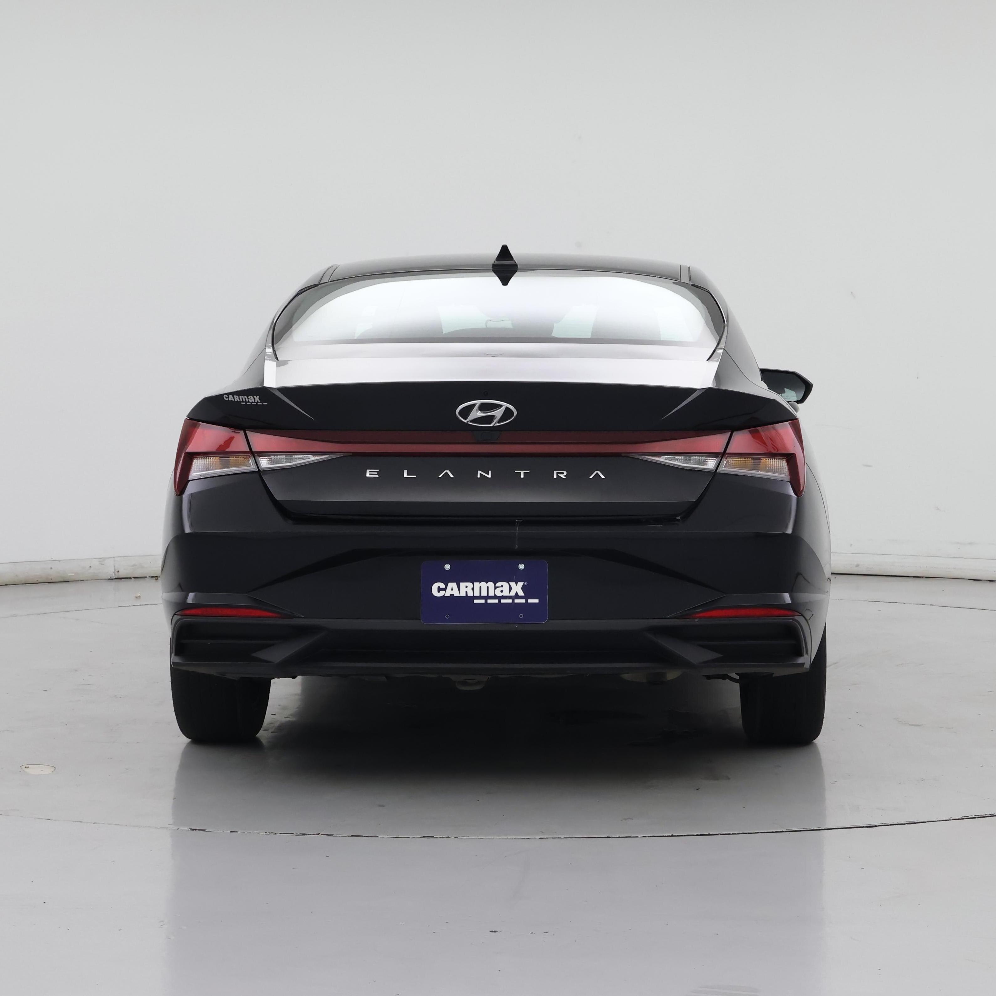 Thumbnail: 2023 Hyundai Elantra - 6