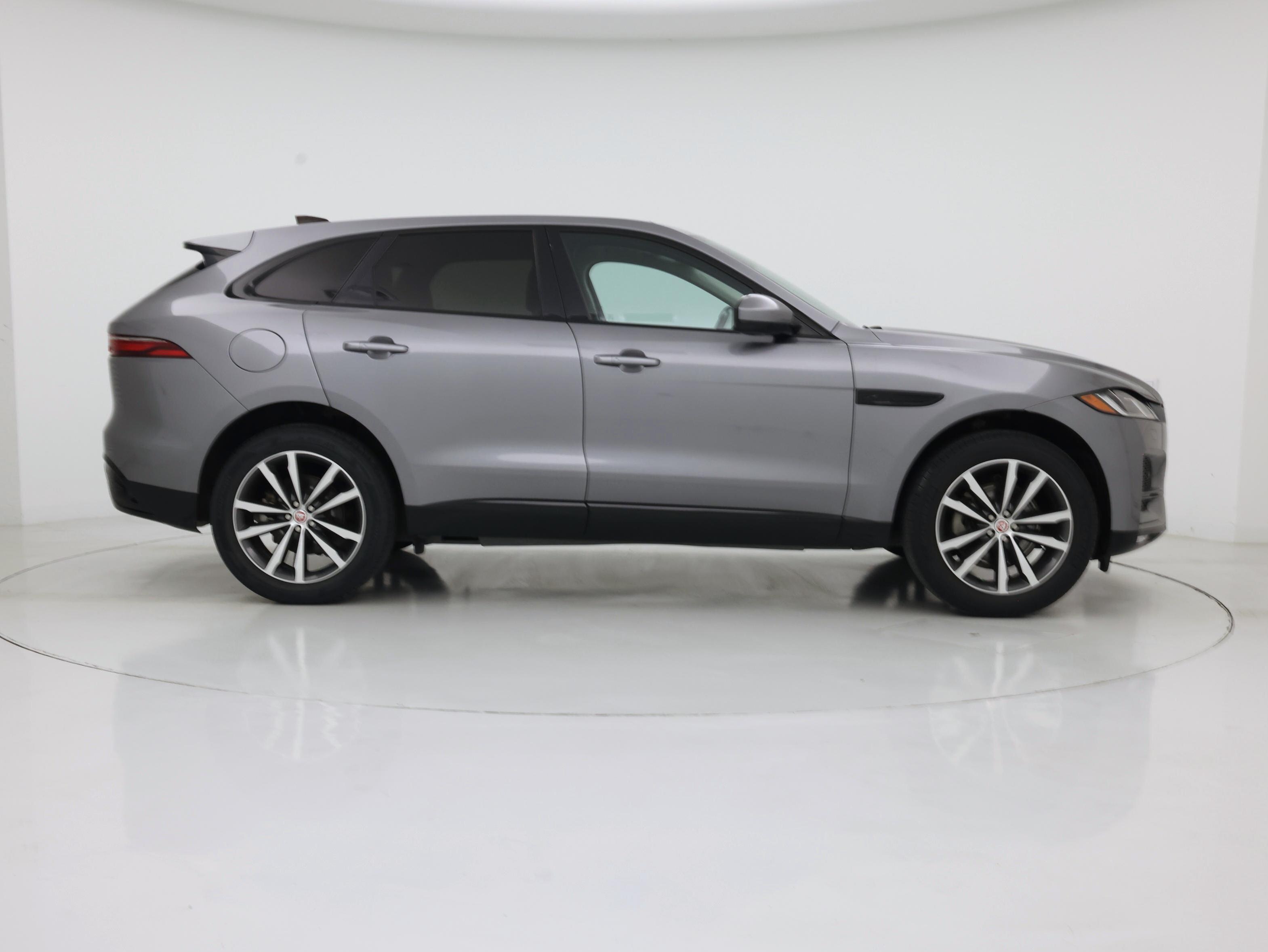 Thumbnail: 2022 Jaguar F-Pace - 7