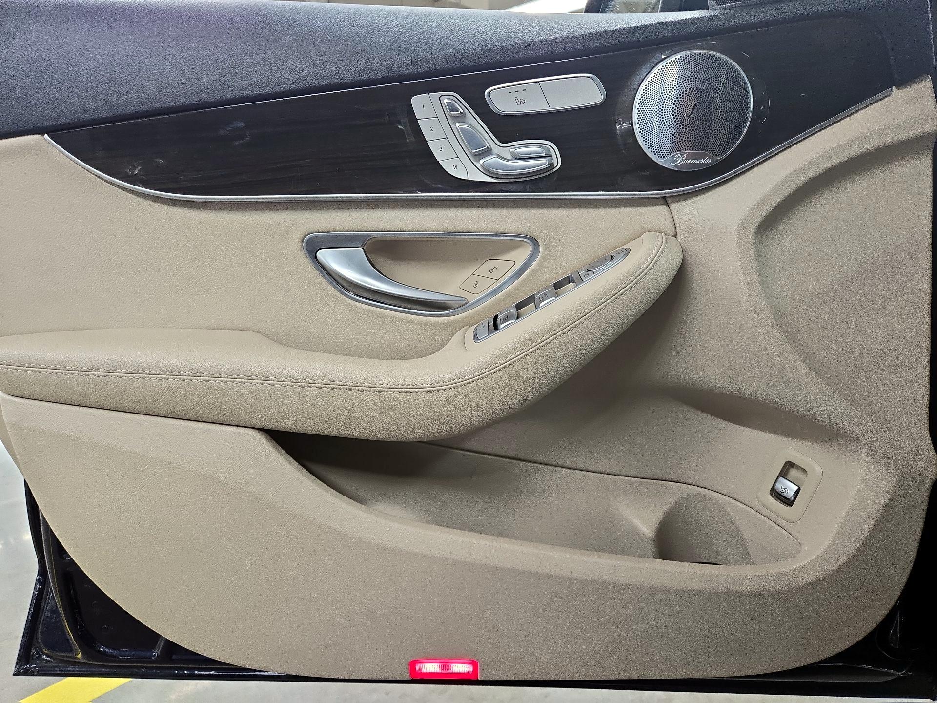 Thumbnail: 2021 Mercedes-Benz C-Class - 12