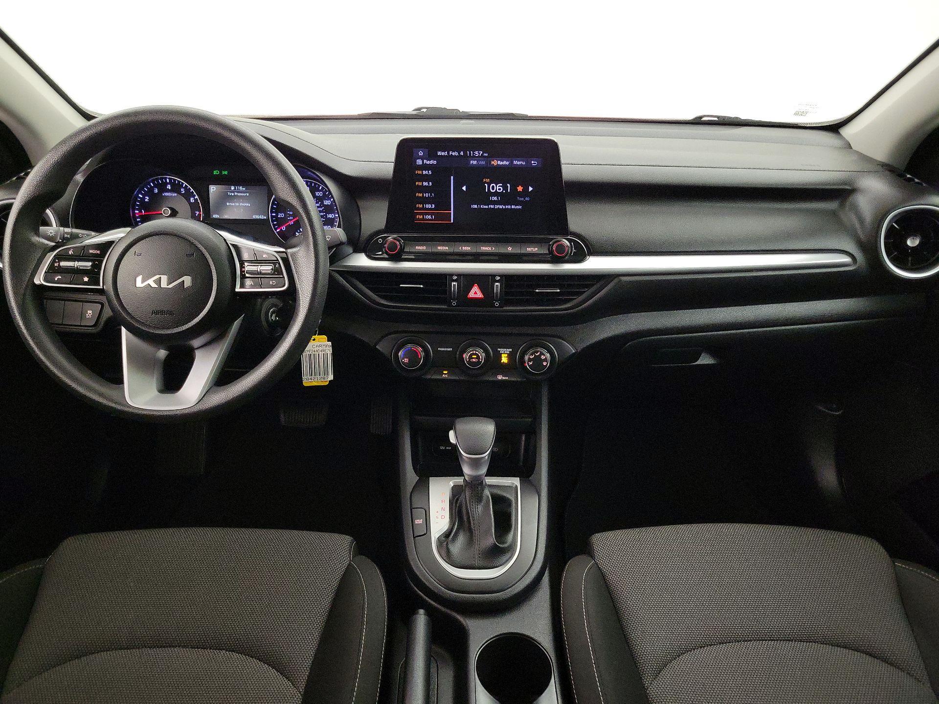 Thumbnail: 2024 Kia Forte - 9