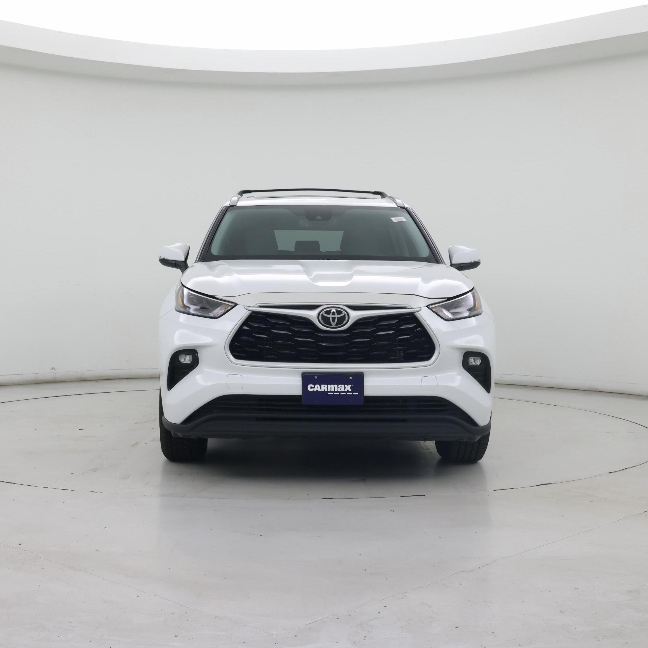 Thumbnail: 2023 Toyota Highlander - 5