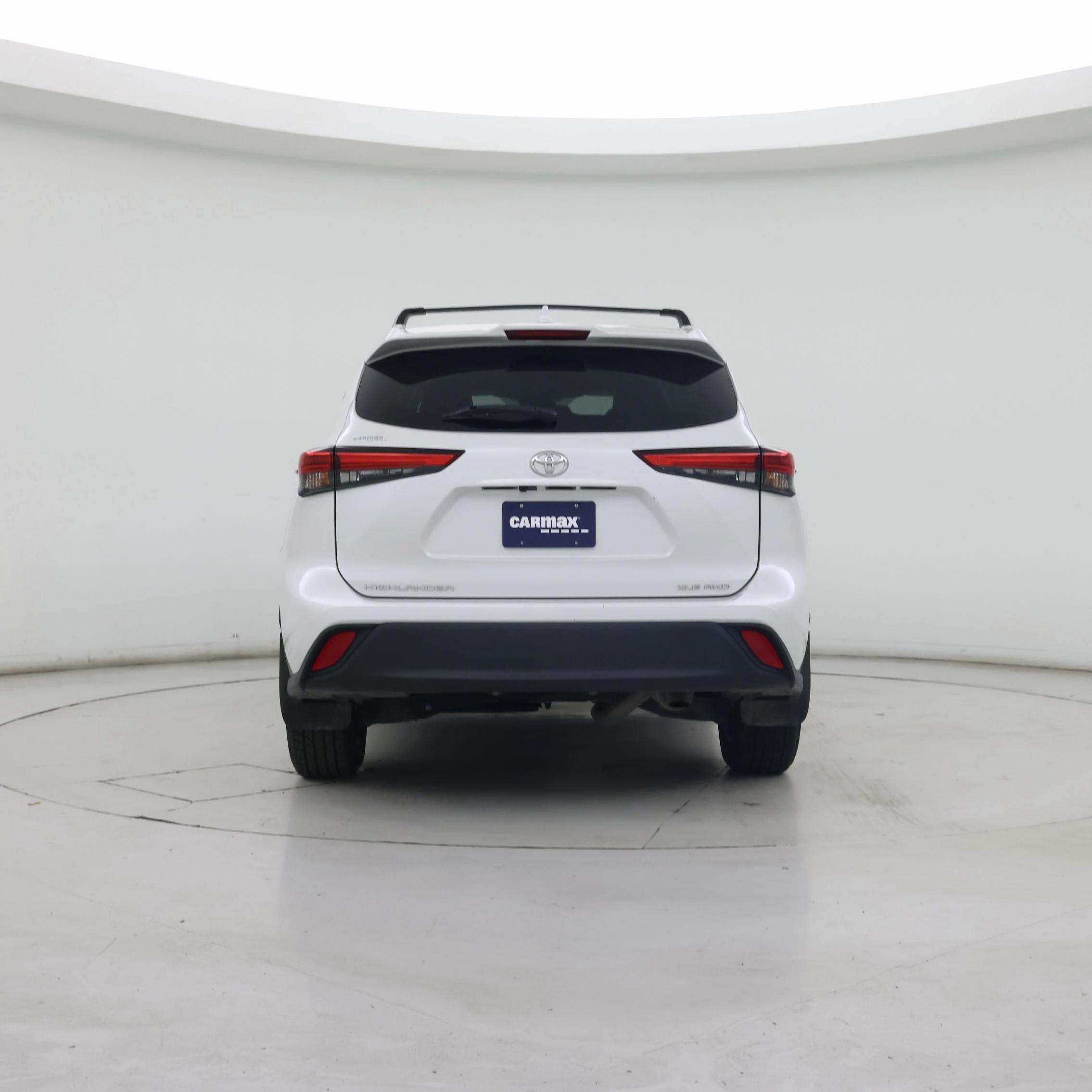 Thumbnail: 2023 Toyota Highlander - 6