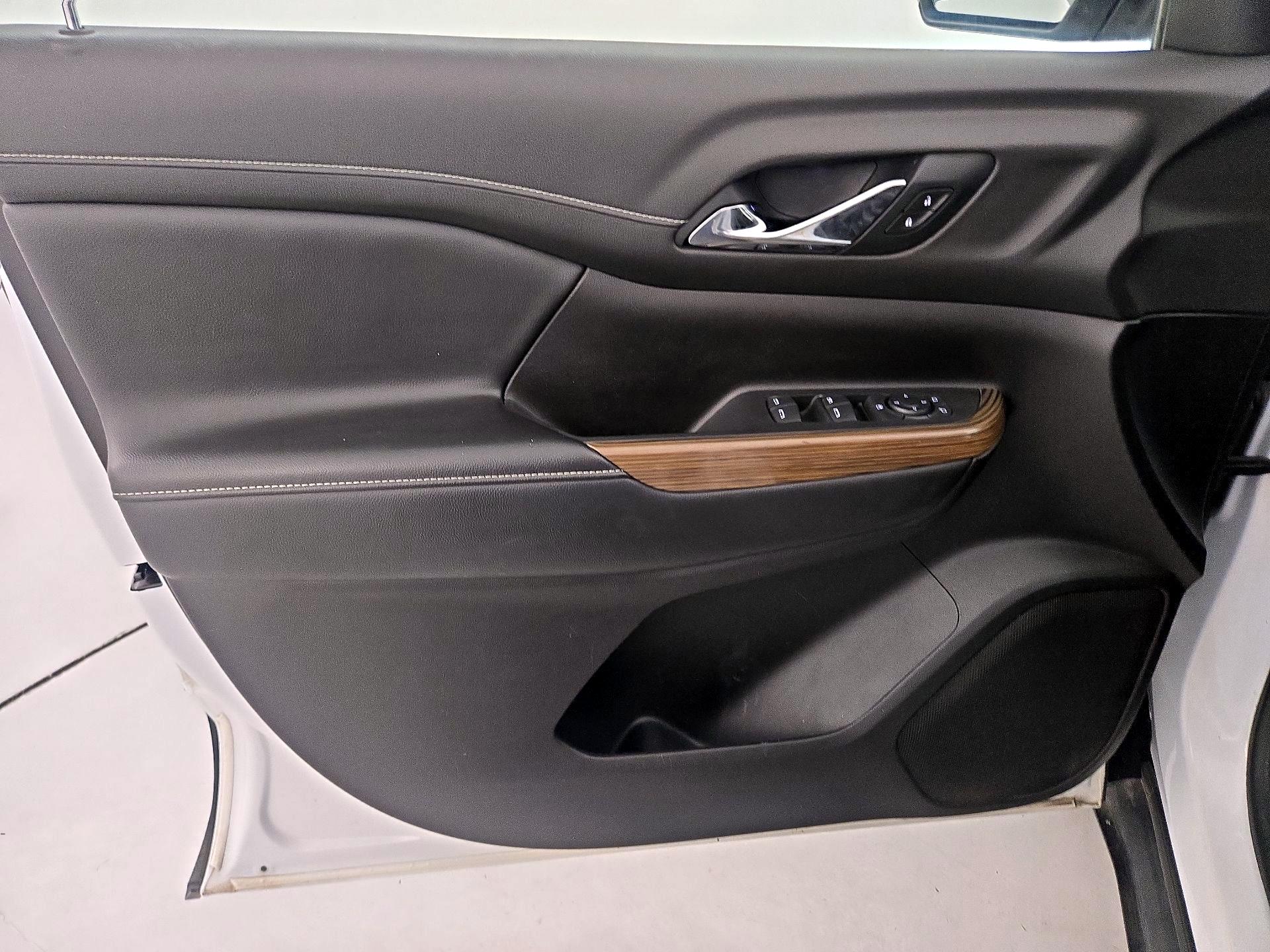 Thumbnail: 2021 GMC Acadia - 12