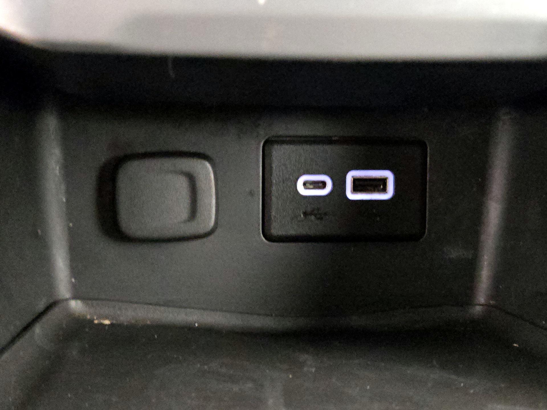 Thumbnail: 2021 GMC Acadia - 18