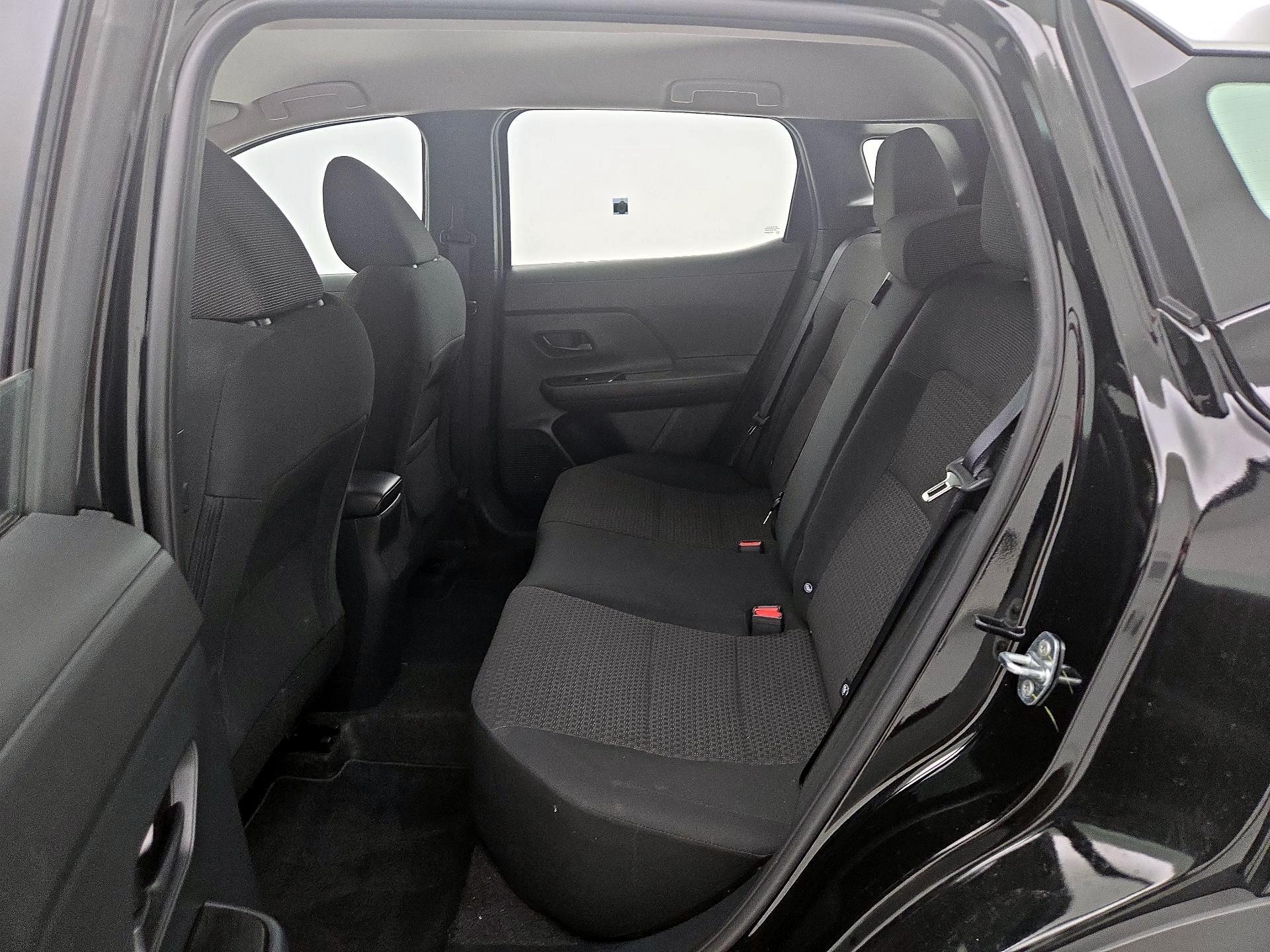 Thumbnail: 2025 Nissan Kicks - 18