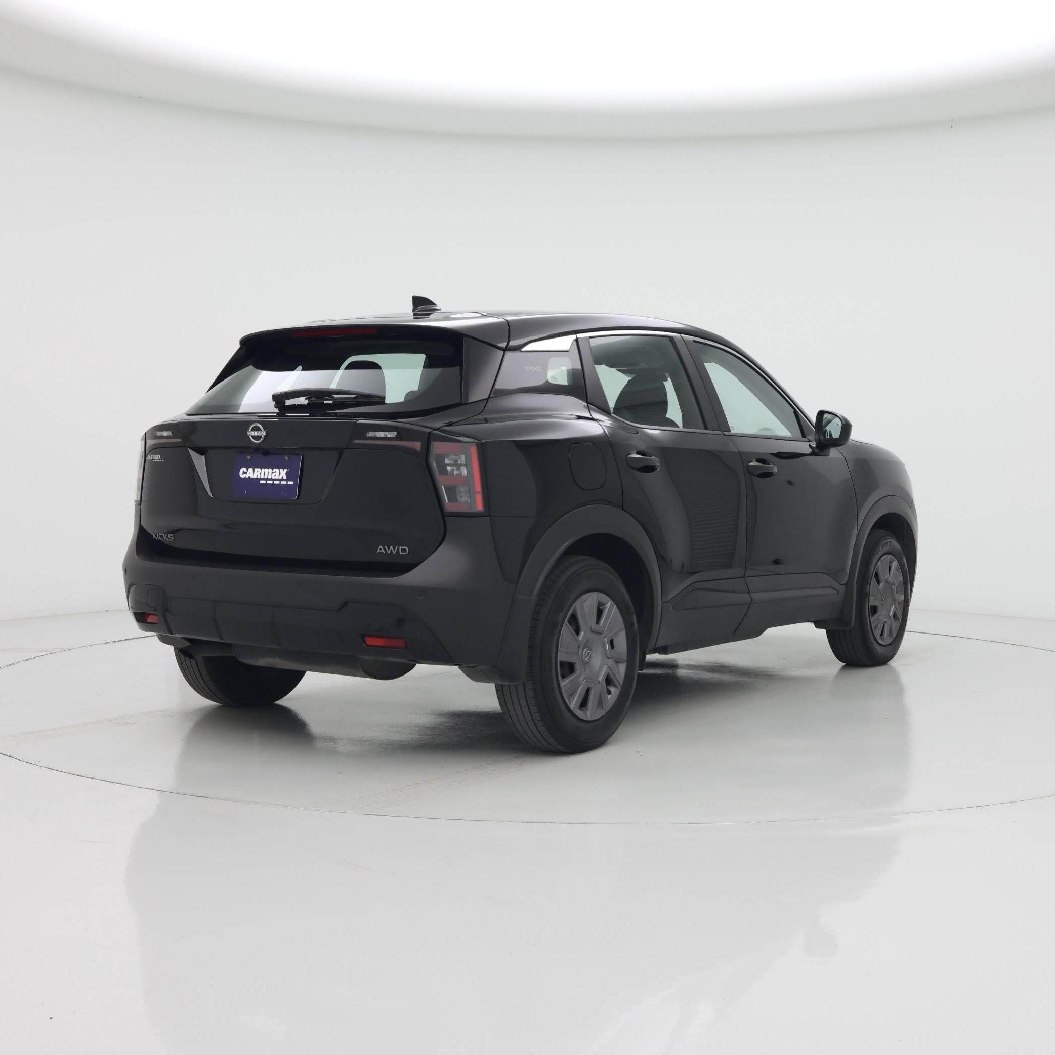 Thumbnail: 2025 Nissan Kicks - 8