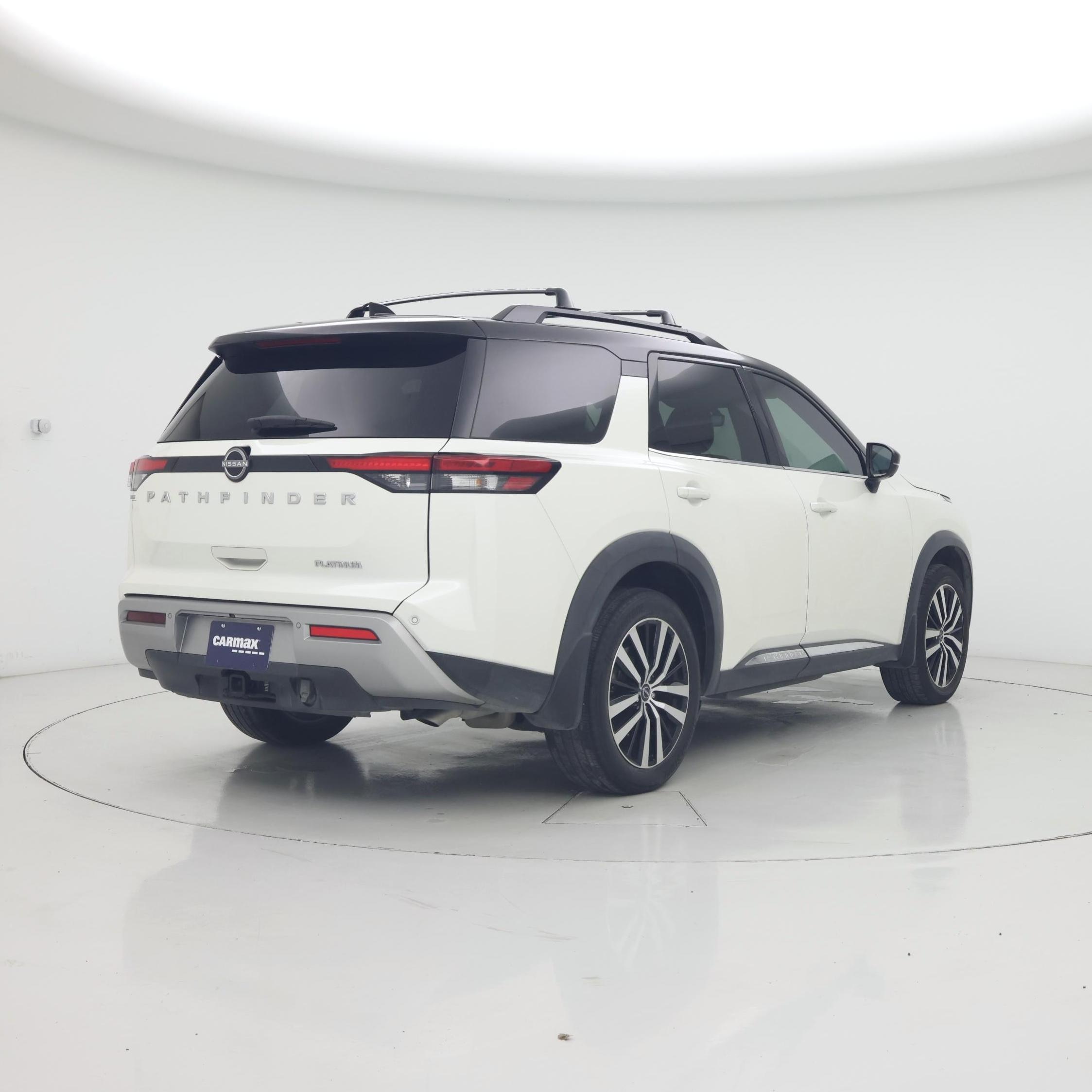 Thumbnail: 2023 Nissan Pathfinder - 8