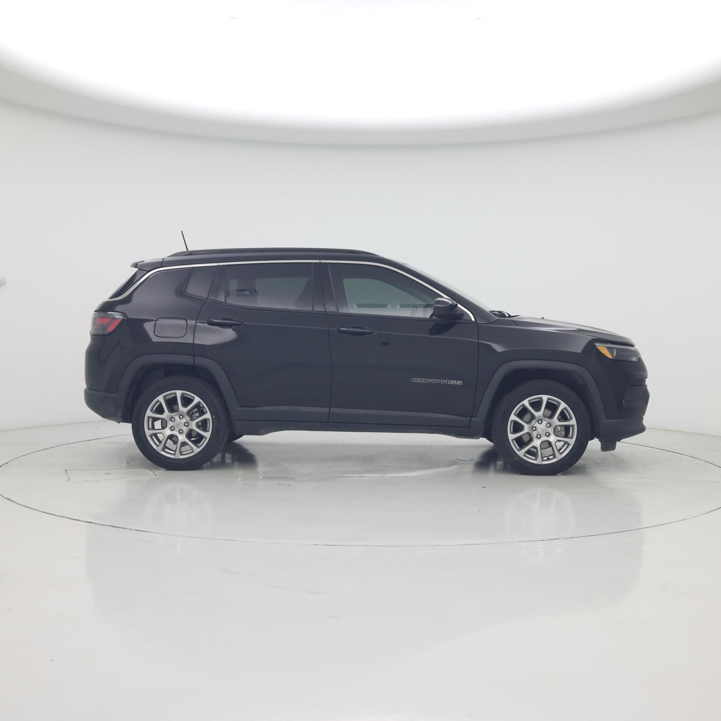 Thumbnail: 2022 Jeep Compass - 7