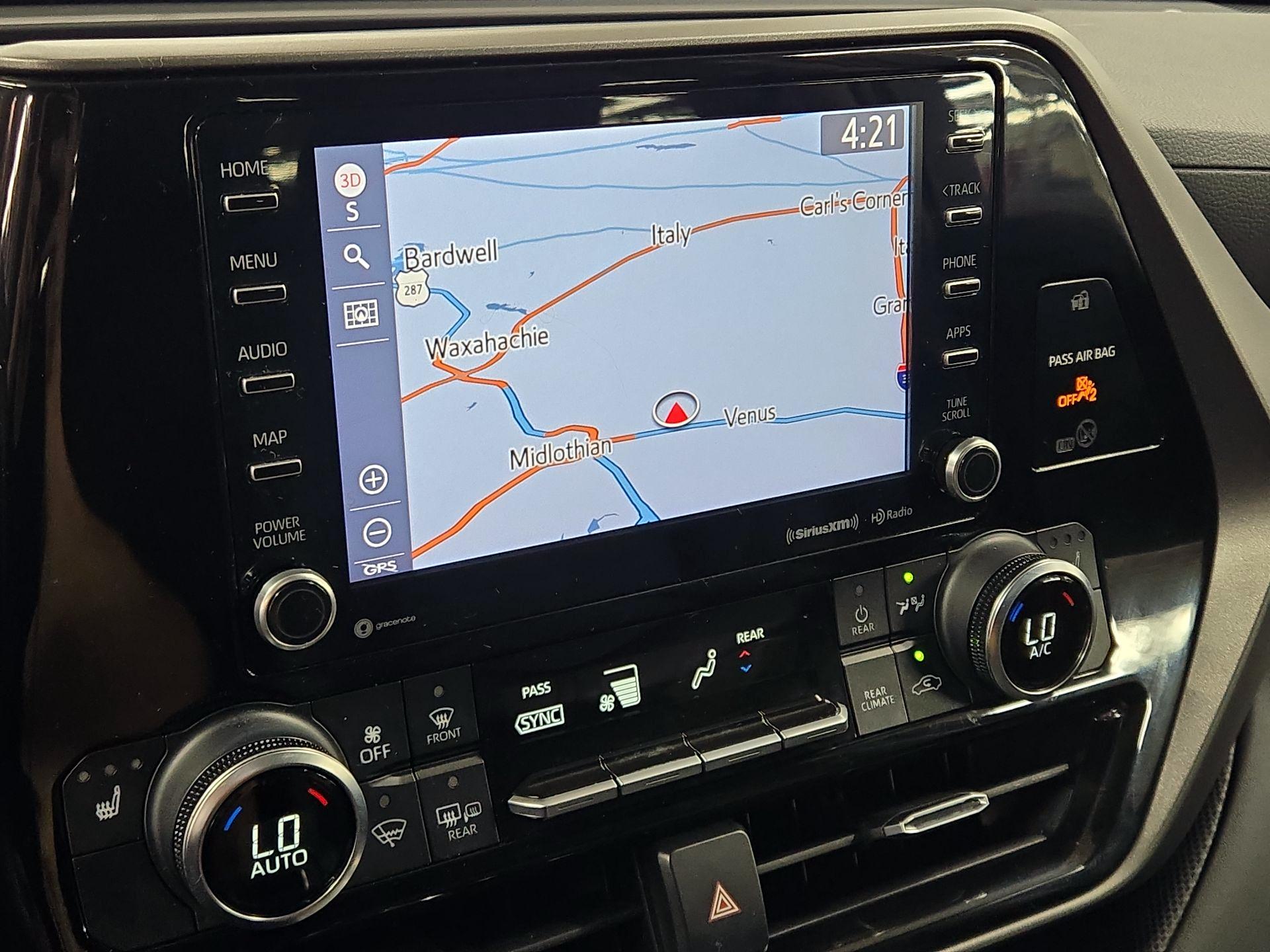 Thumbnail: 2022 Toyota Highlander - 14