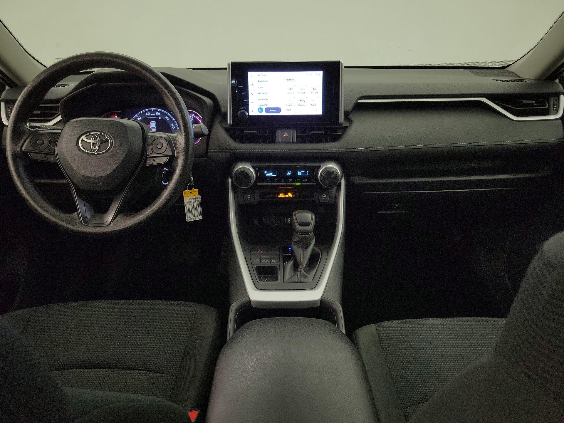 Thumbnail: 2024 Toyota RAV4 - 9